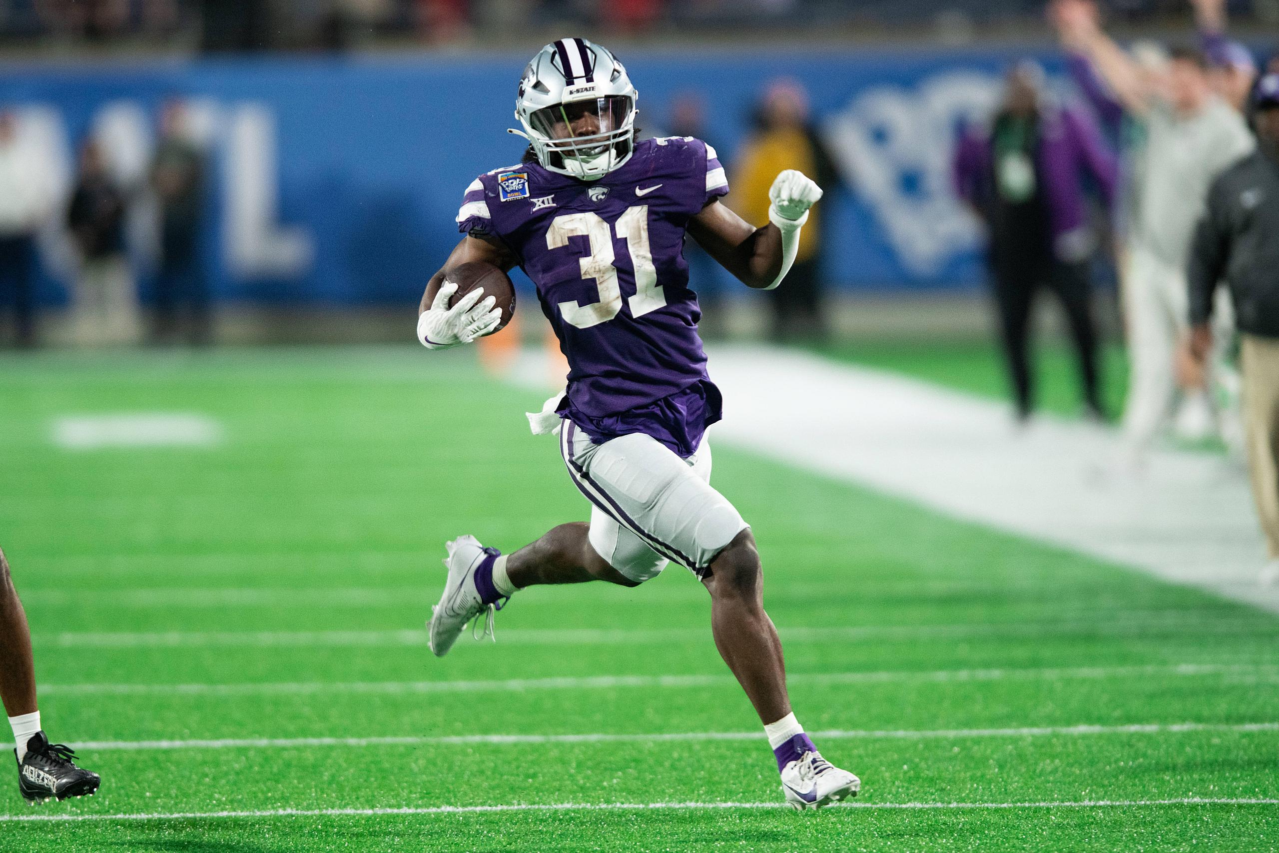 NCAA Football: Pop-Tarts Bowl-North Carolina State at Kansas State