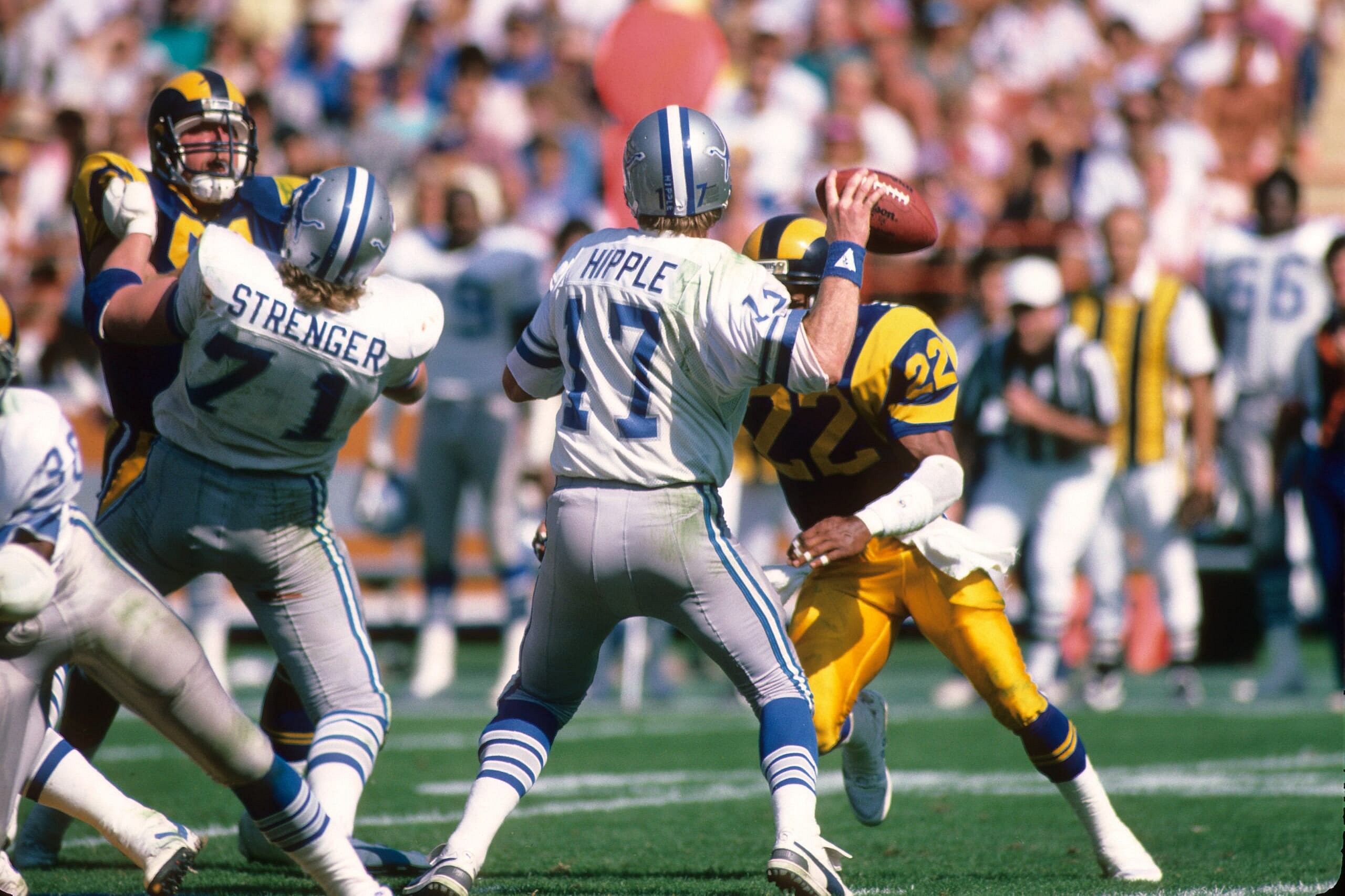 Detroit Lions v Los Angeles Rams