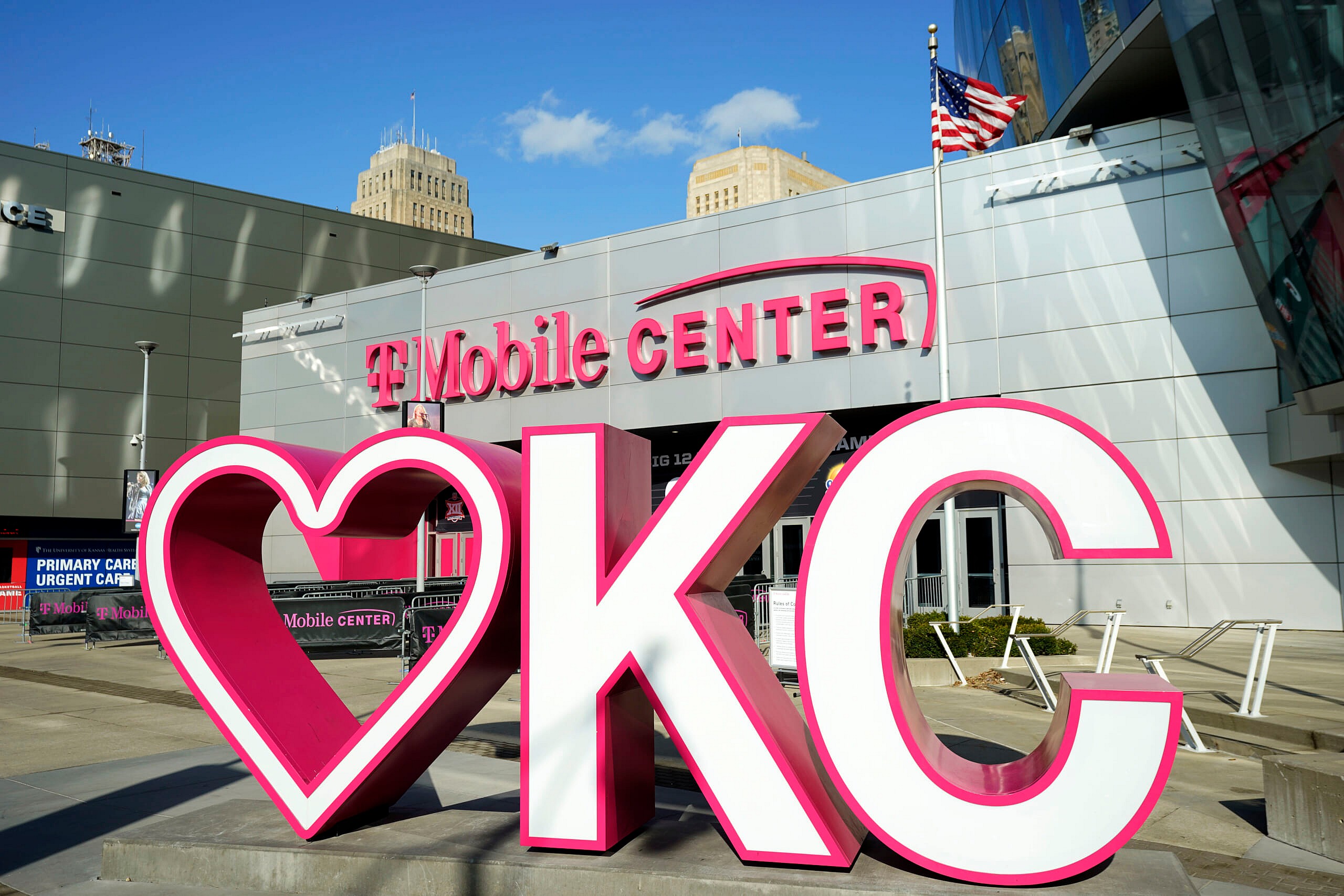 new orleans pelicans relocate to kansas city