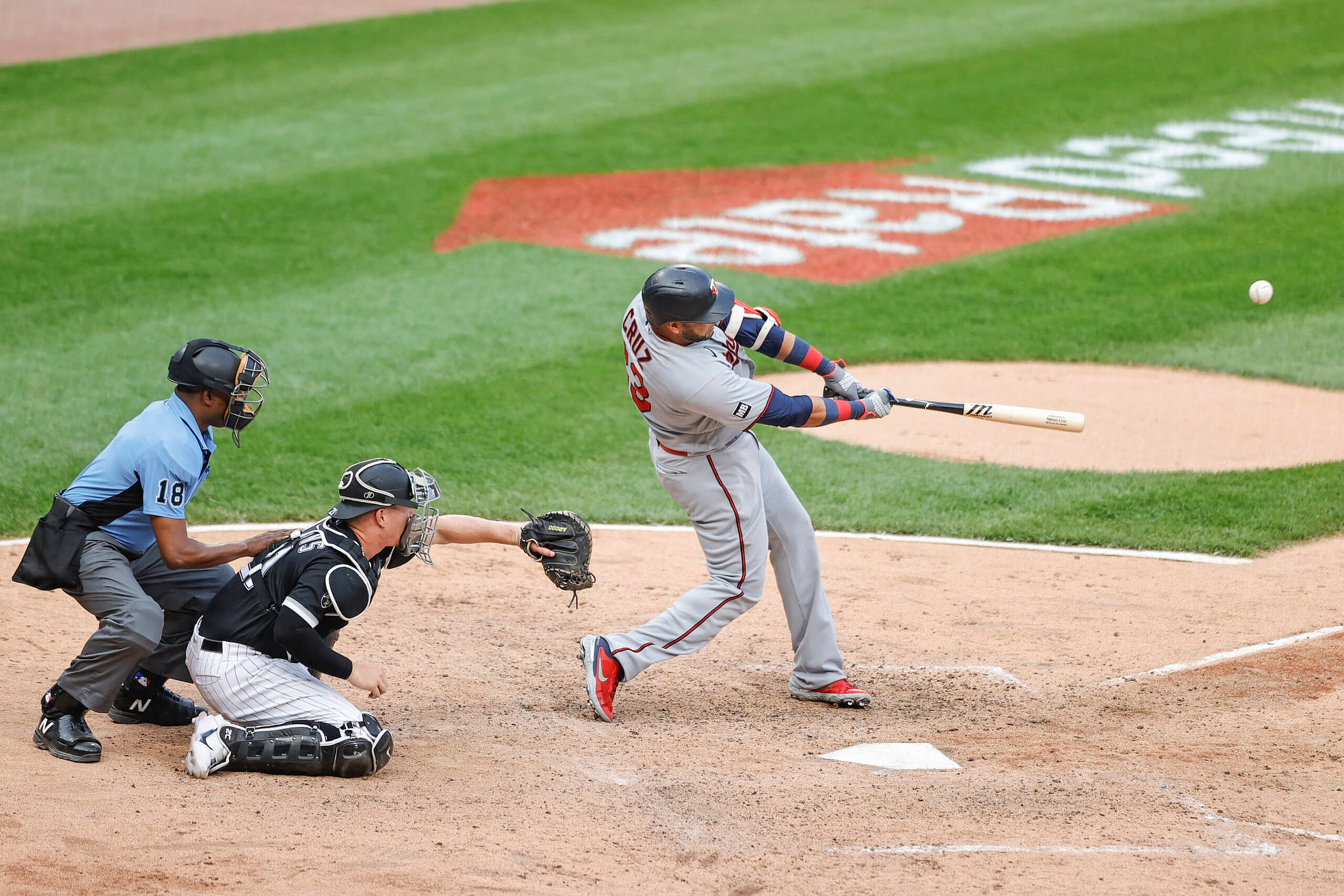 nelson cruz trade rumors: chicago white sox