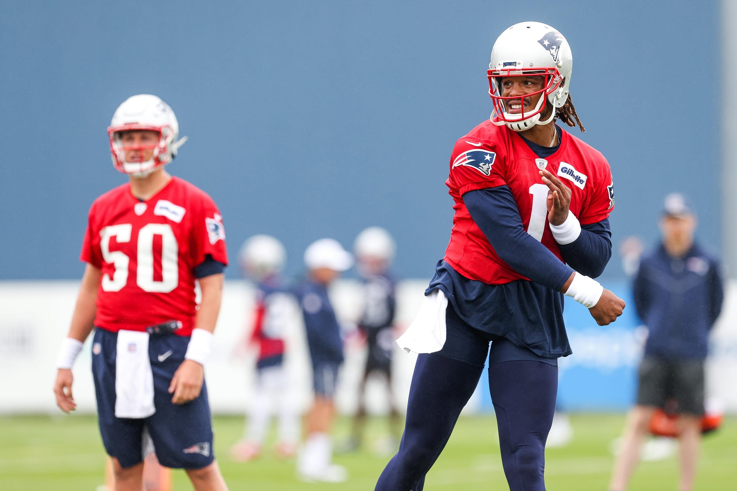 New England Patriots need to make QB call between Cam Newton and Mac Jones quickly