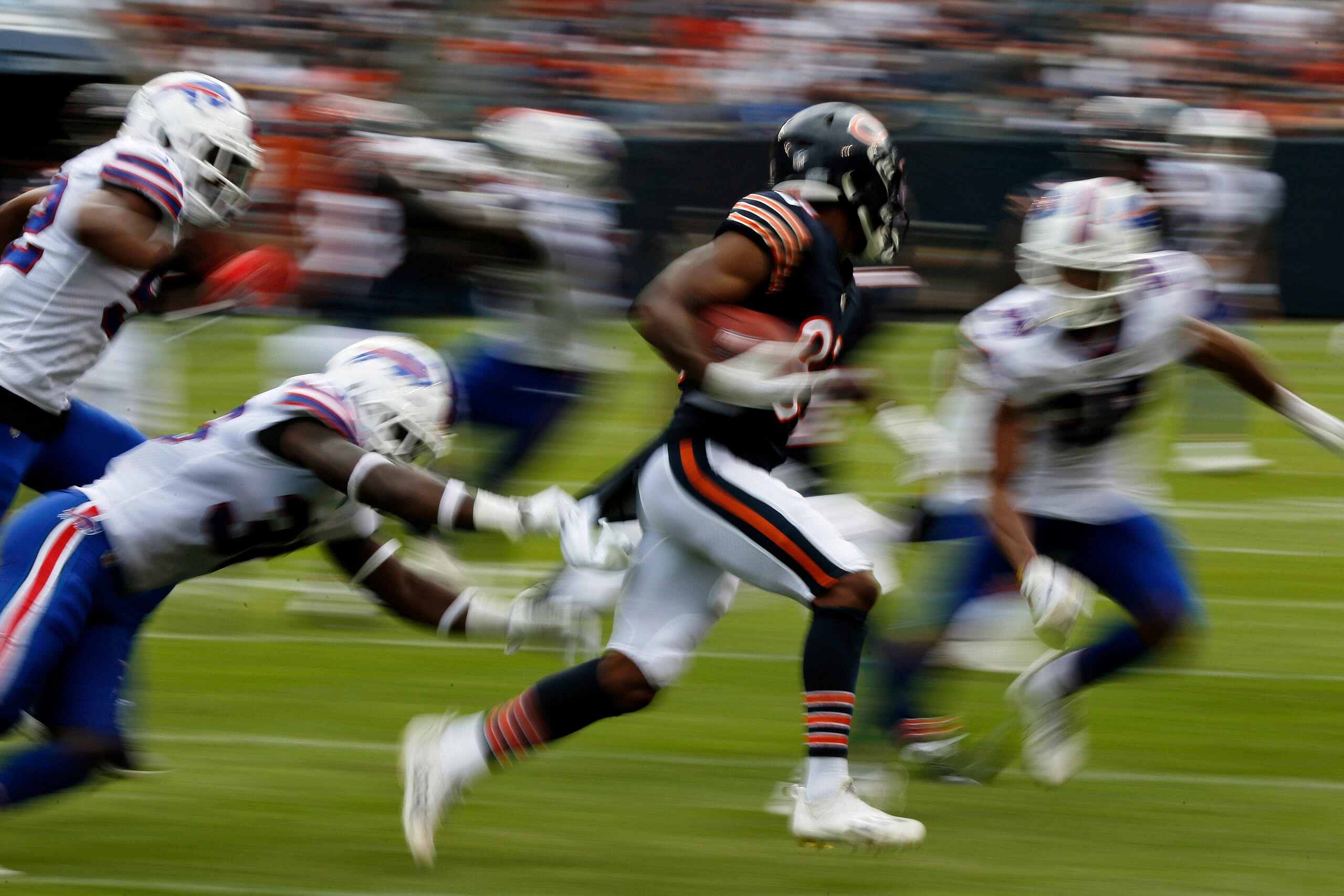 nfl cut down day: dazz newsome, chicago bears