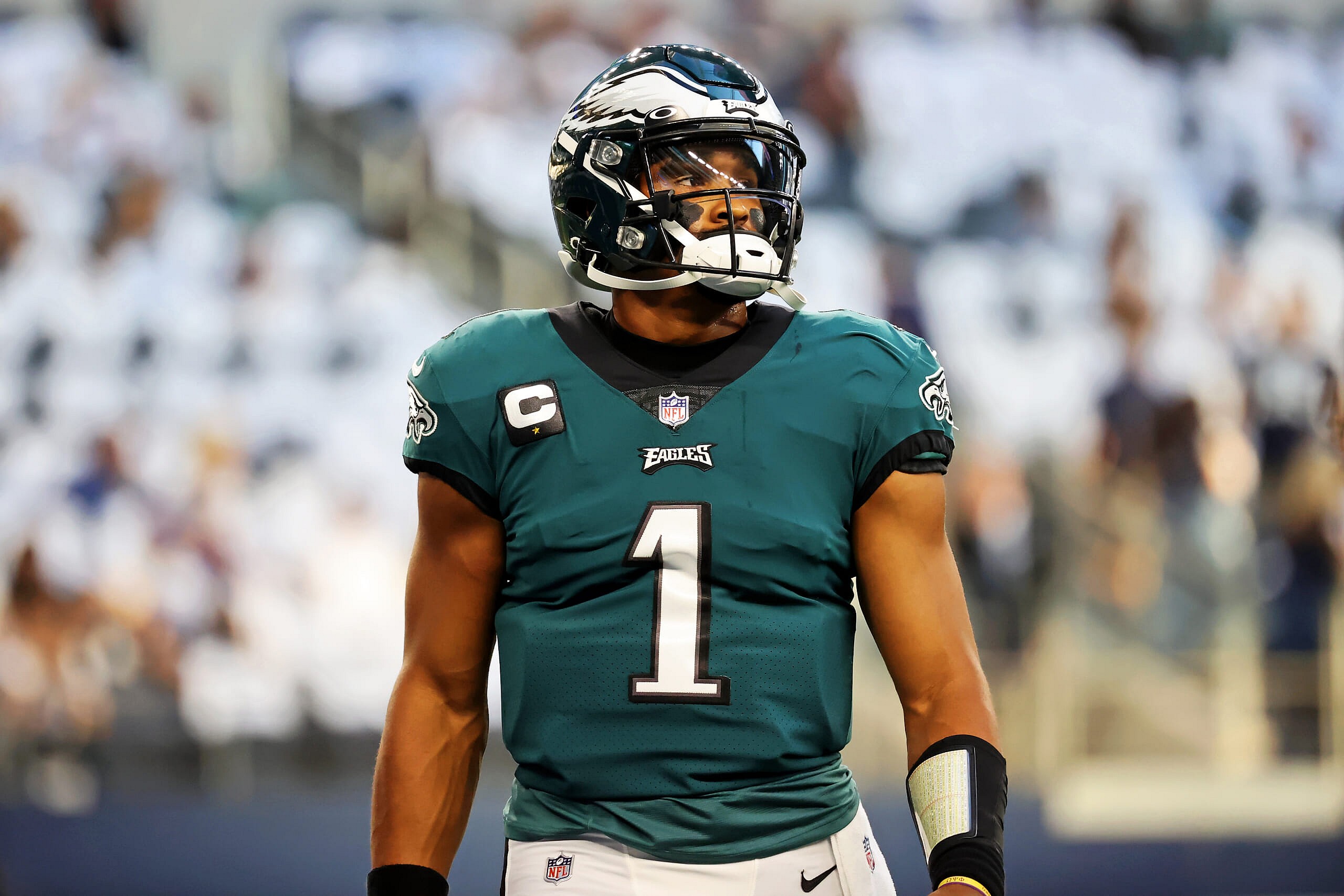 philadelphia eagles jalen hurts against dallas cowboys