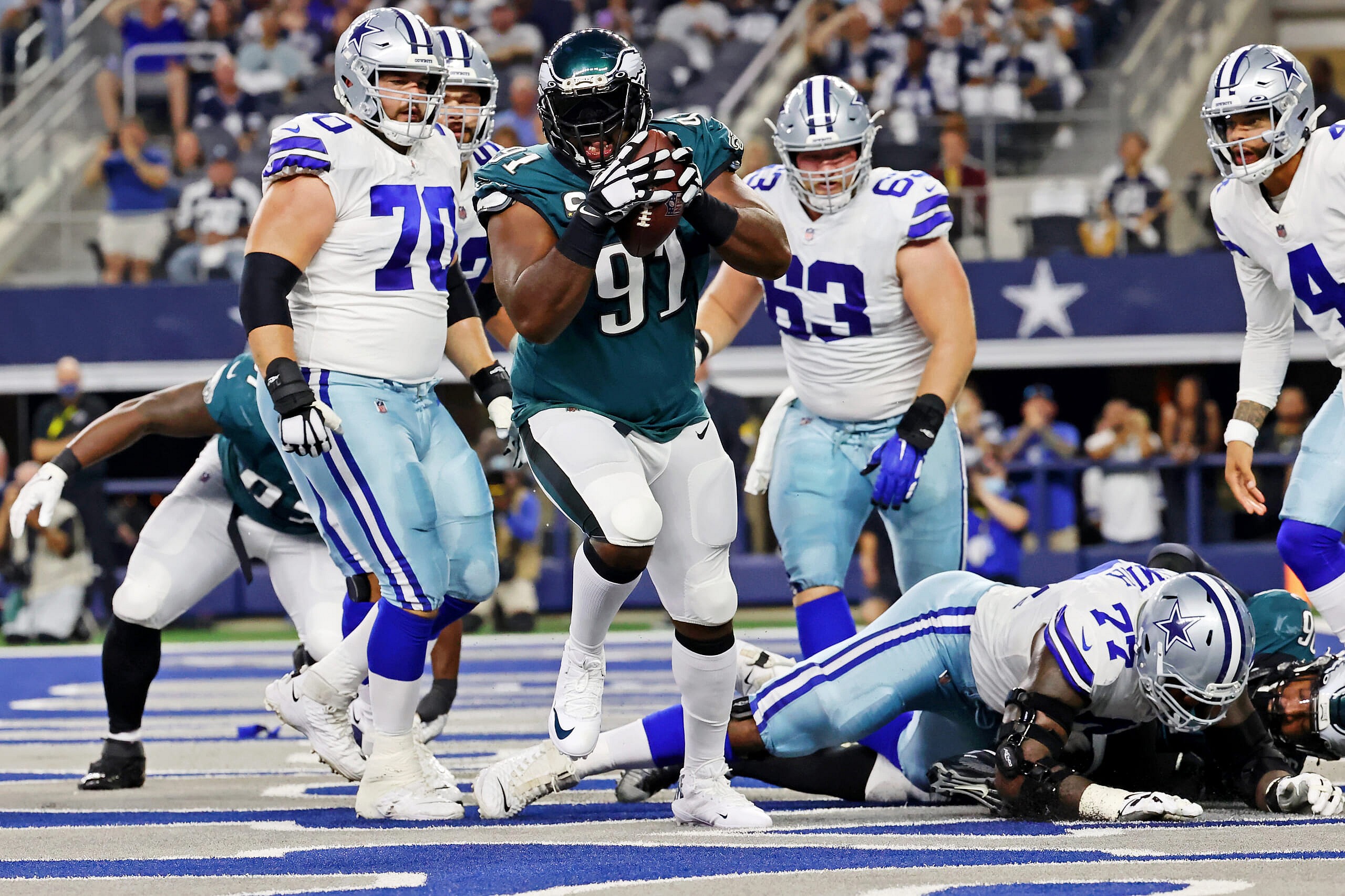 NFL: Philadelphia Eagles at Dallas Cowboys