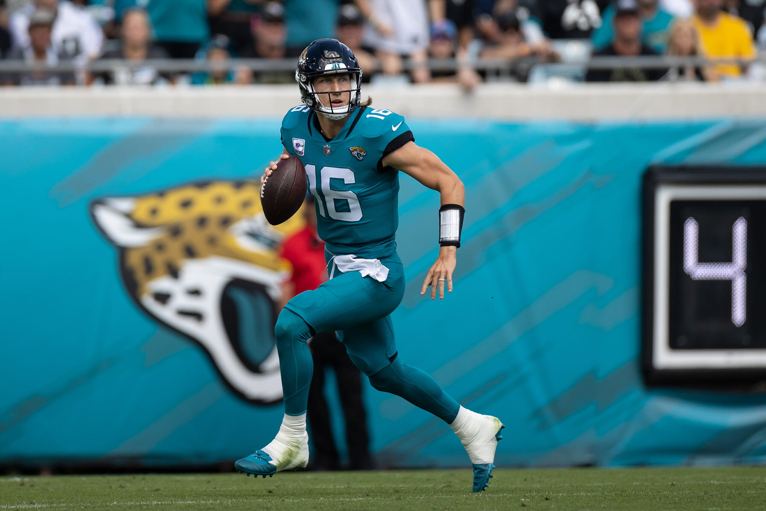 NFL: Tennessee Titans at Jacksonville Jaguars
