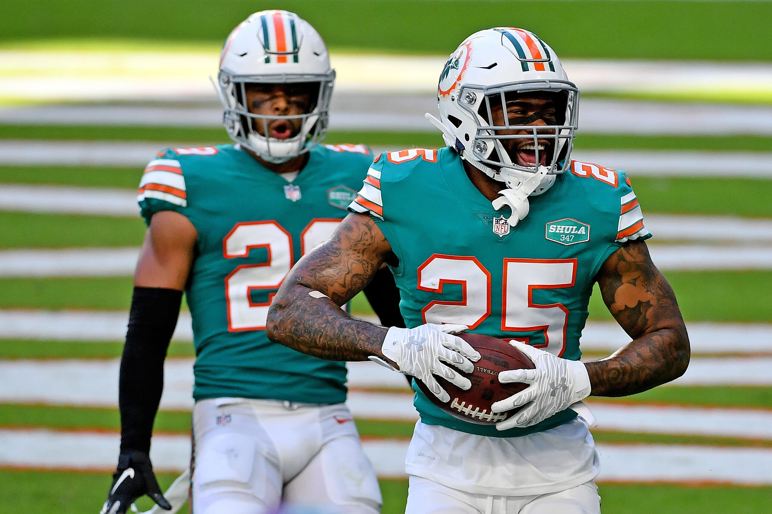 miami dolphins' chris grier hit on xavien howard pick