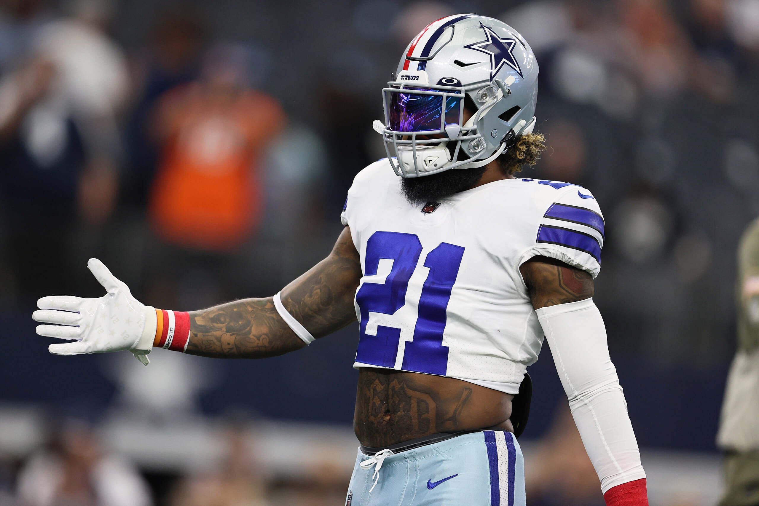 NFL: Denver Broncos at Dallas Cowboys