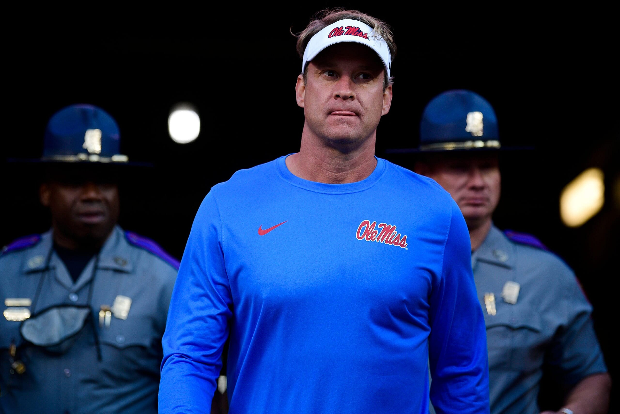 notre dame hires lane kiffin