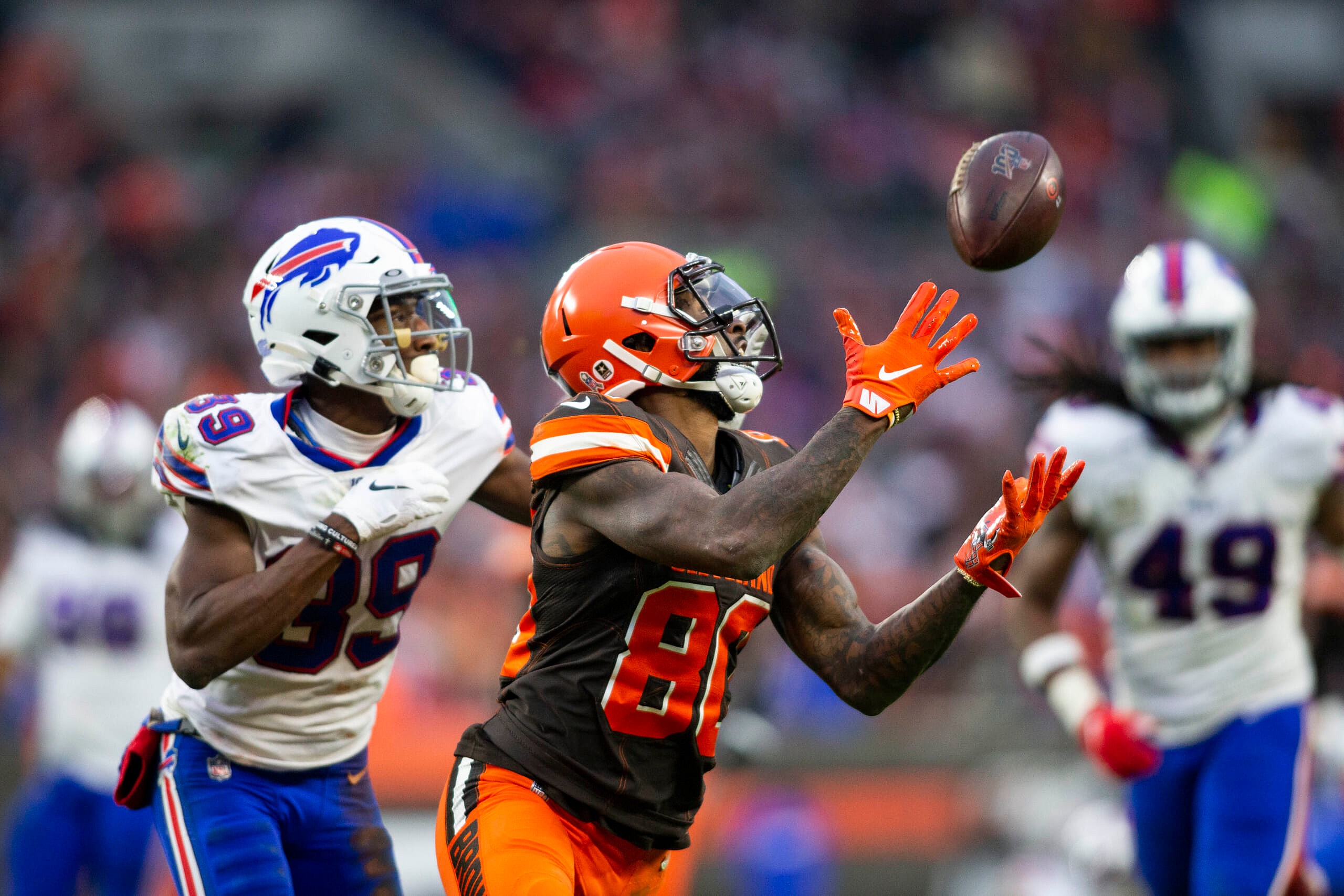 buffalo bills add jarvis landry