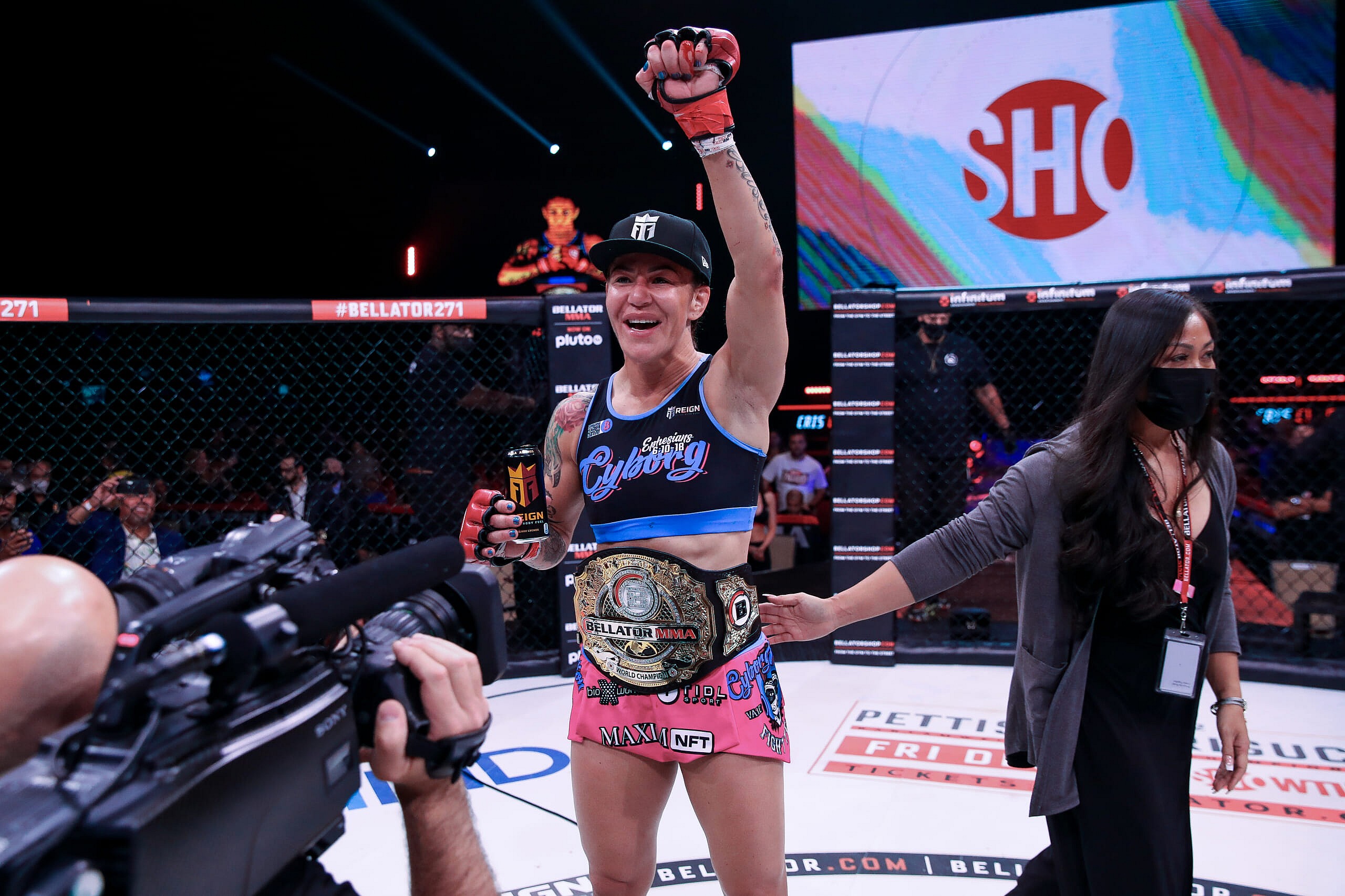 kayla harrison, cris cyborg