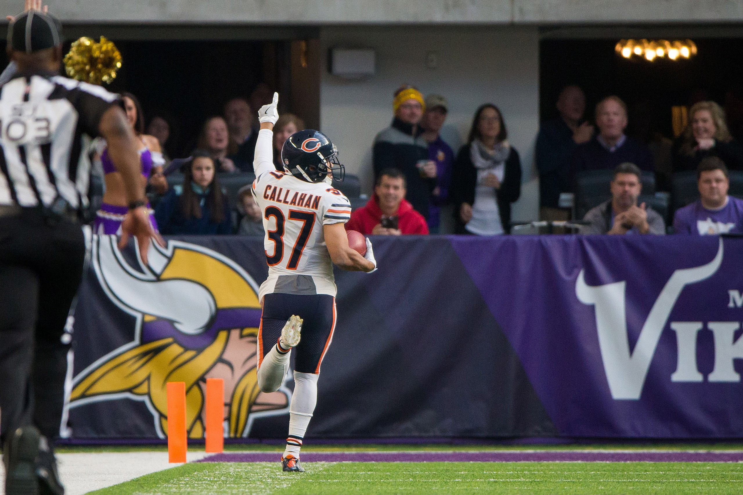 NFL: Chicago Bears at Minnesota Vikings
