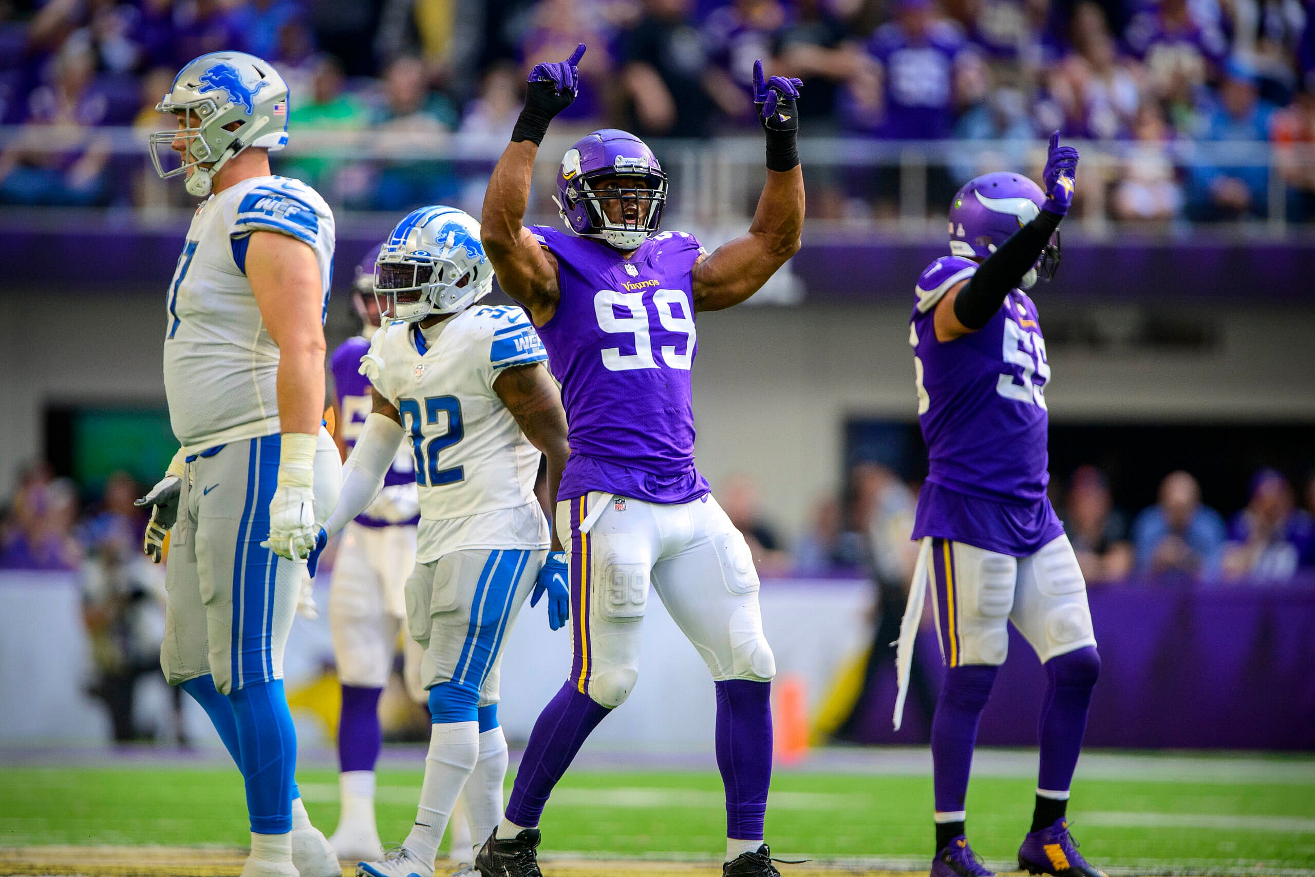 NFL: Detroit Lions at Minnesota Vikings