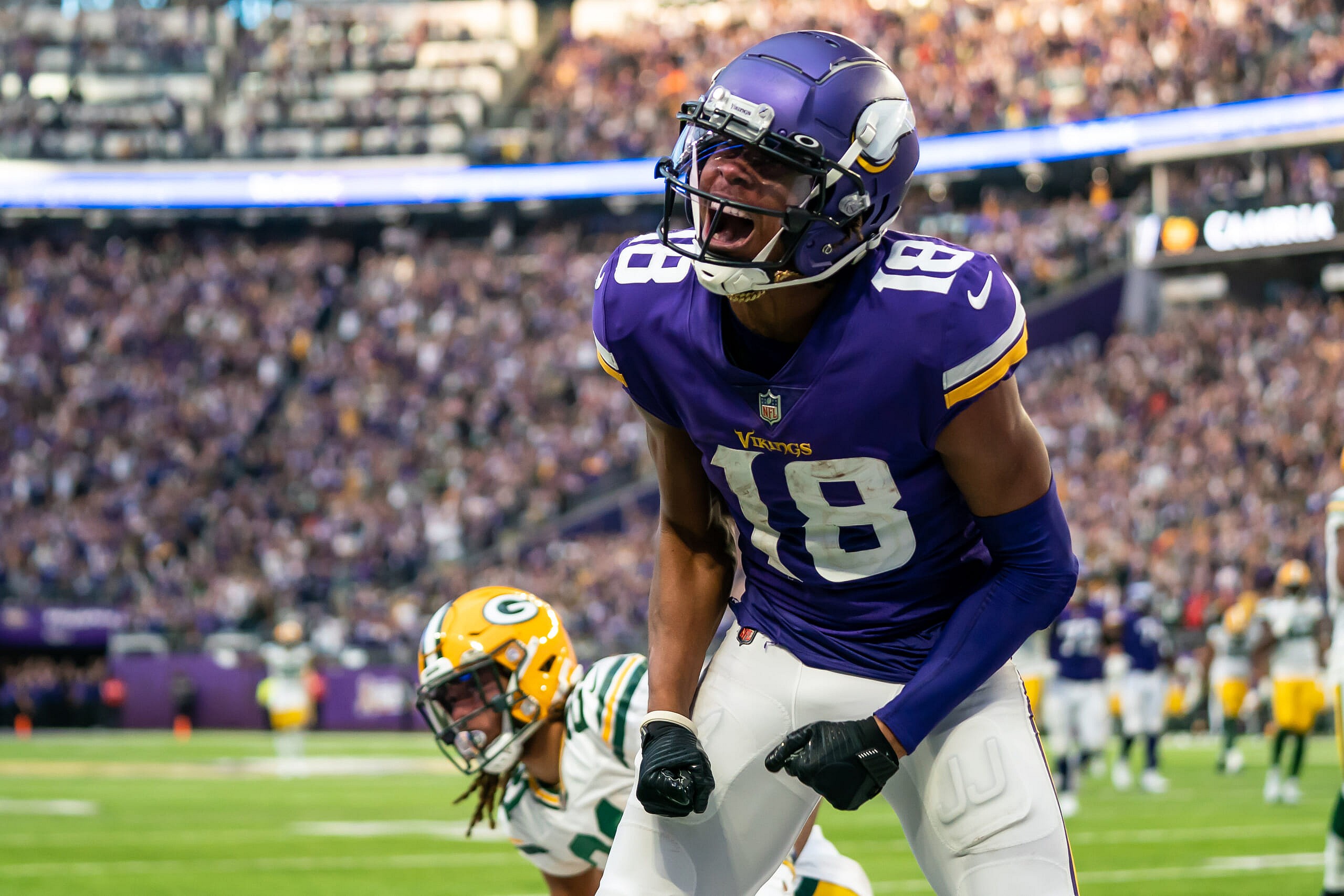 NFL: Green Bay Packers at Minnesota Vikings