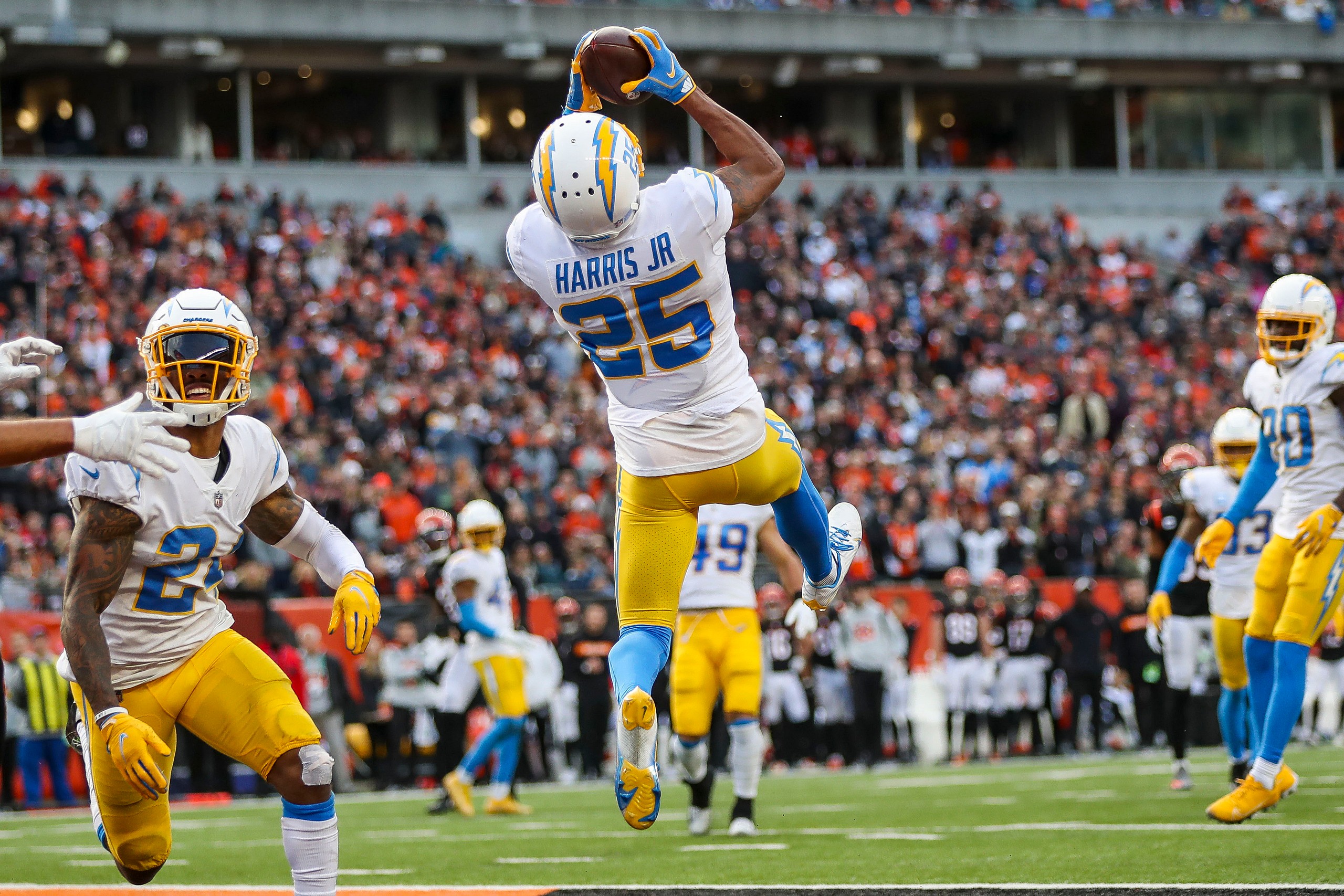 NFL: Los Angeles Chargers at Cincinnati Bengals
