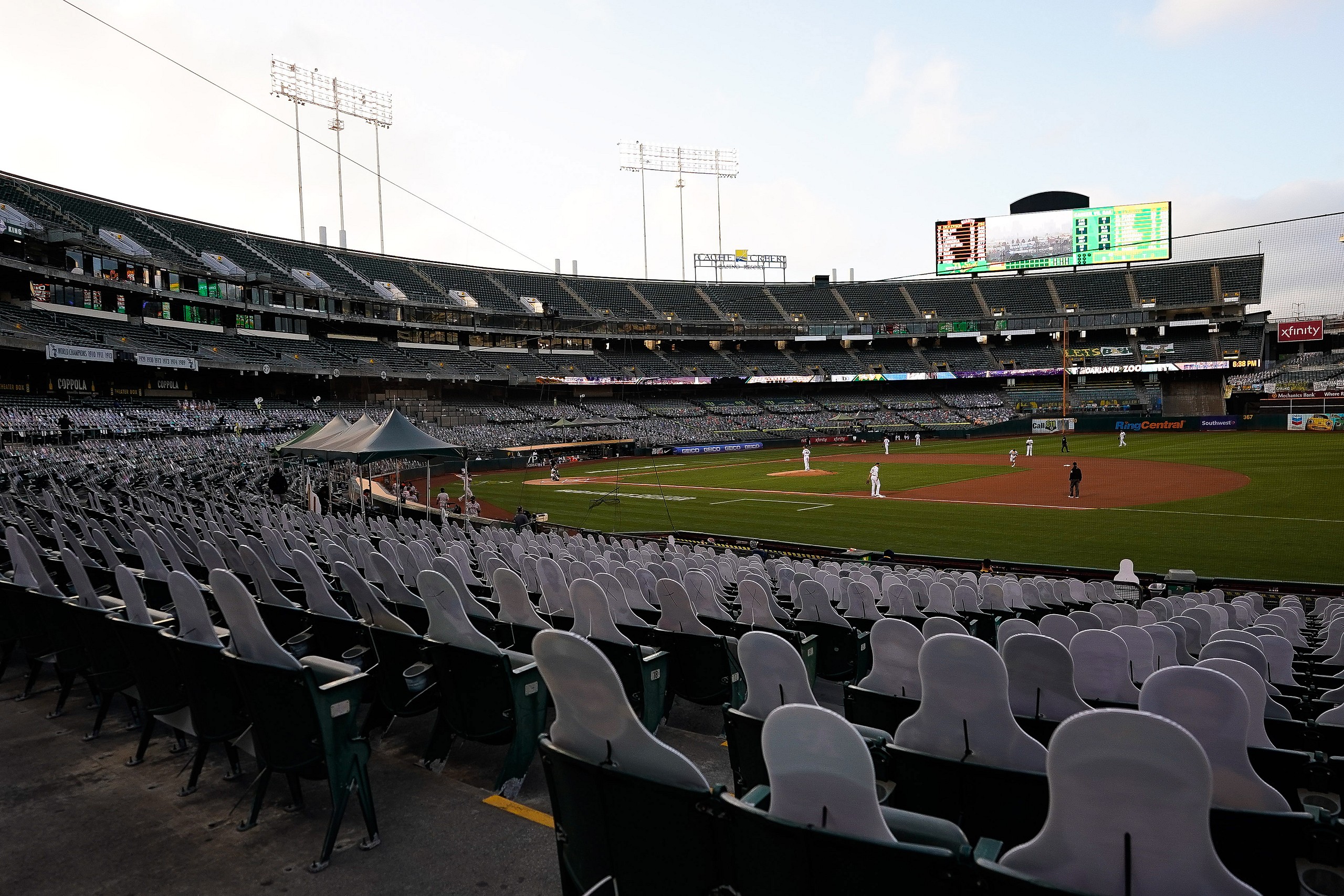 MLB: San Francisco Giants at Oakland Athletics
