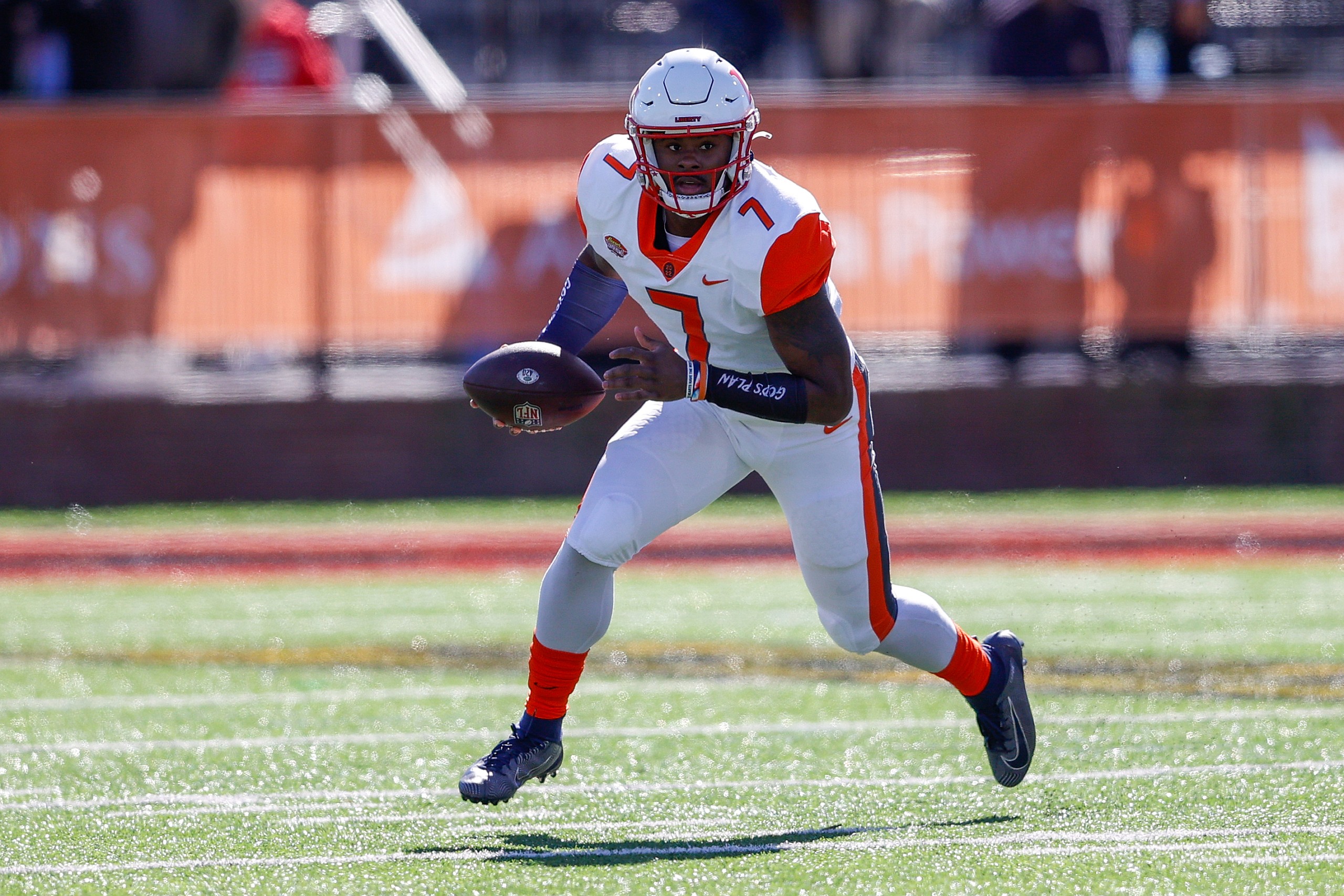 new orleans saints trade up for malik willis