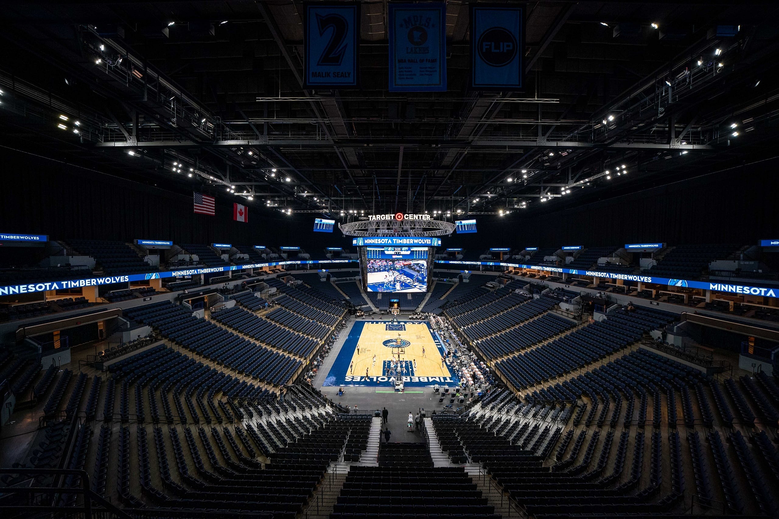 NBA: Preseason-Memphis Grizzlies at Minnesota Timberwolves