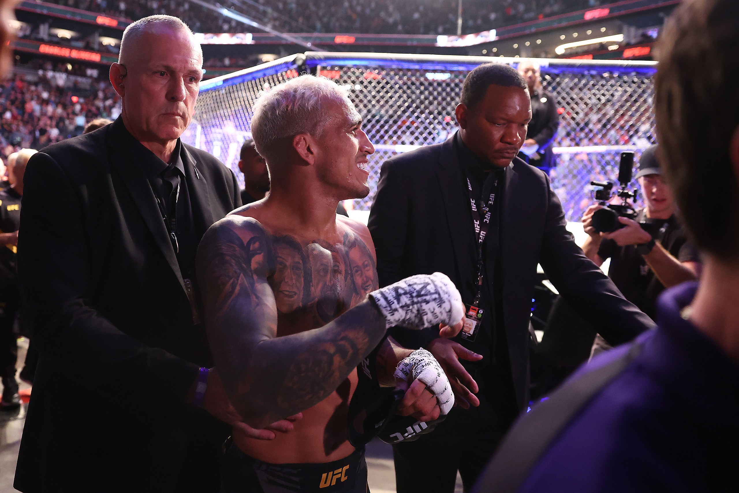 charles oliveira, UFC