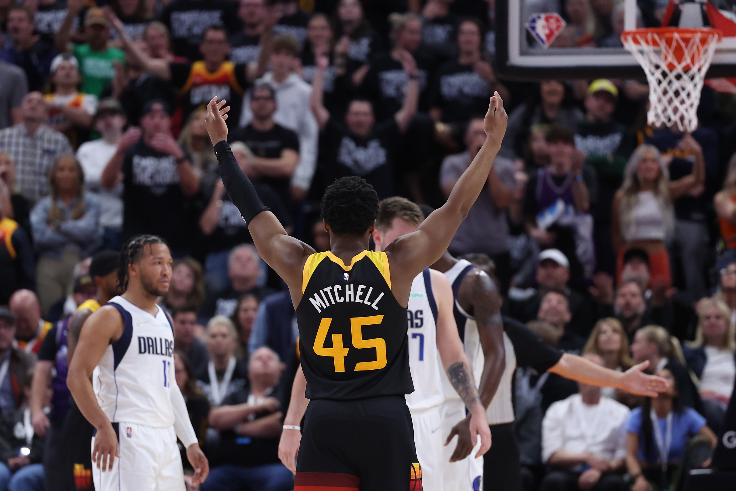 NBA: Playoffs-Dallas Mavericks at Utah Jazz