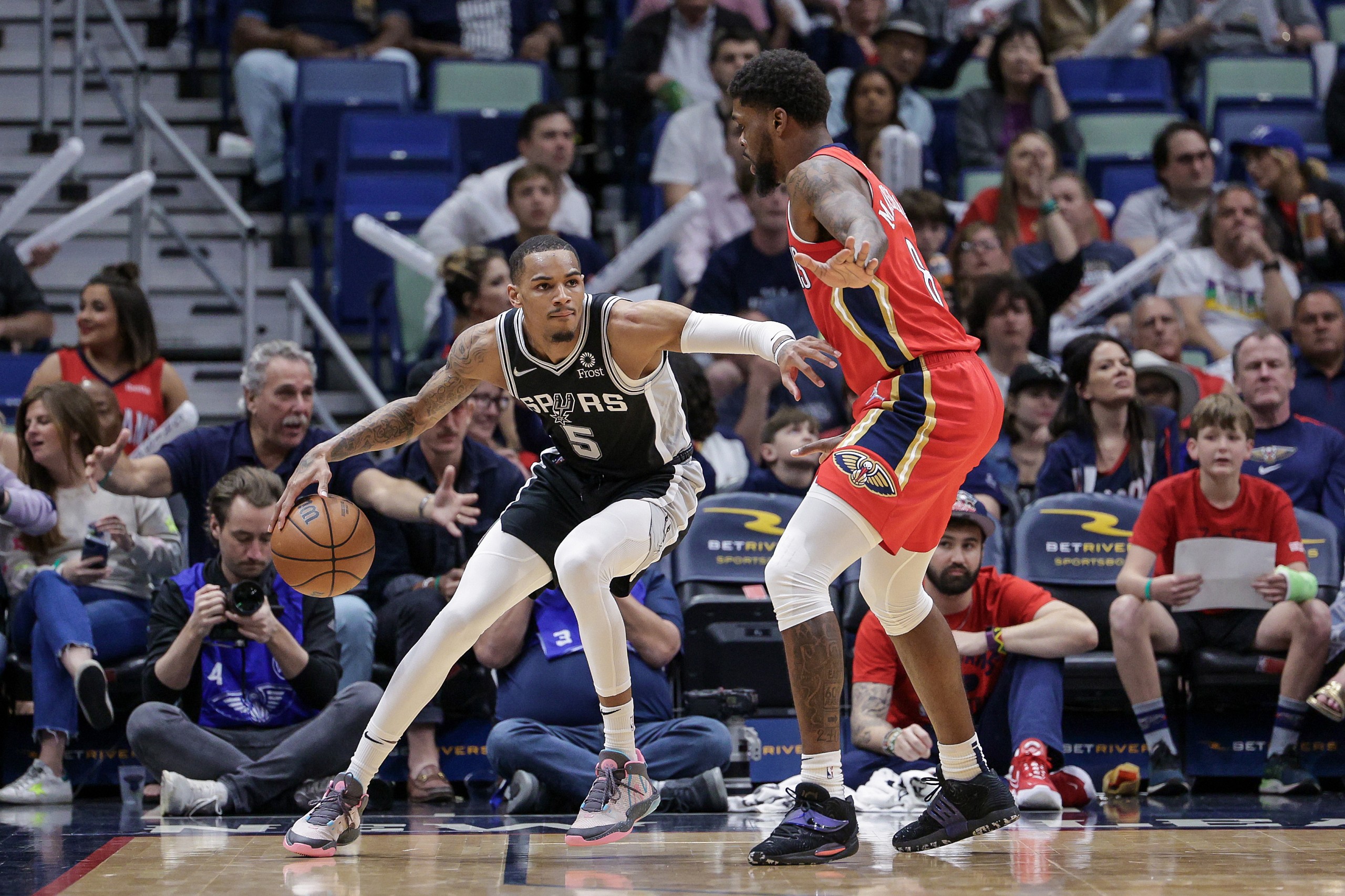 nba draft trades: dejounte murray to the new orleans pelicans