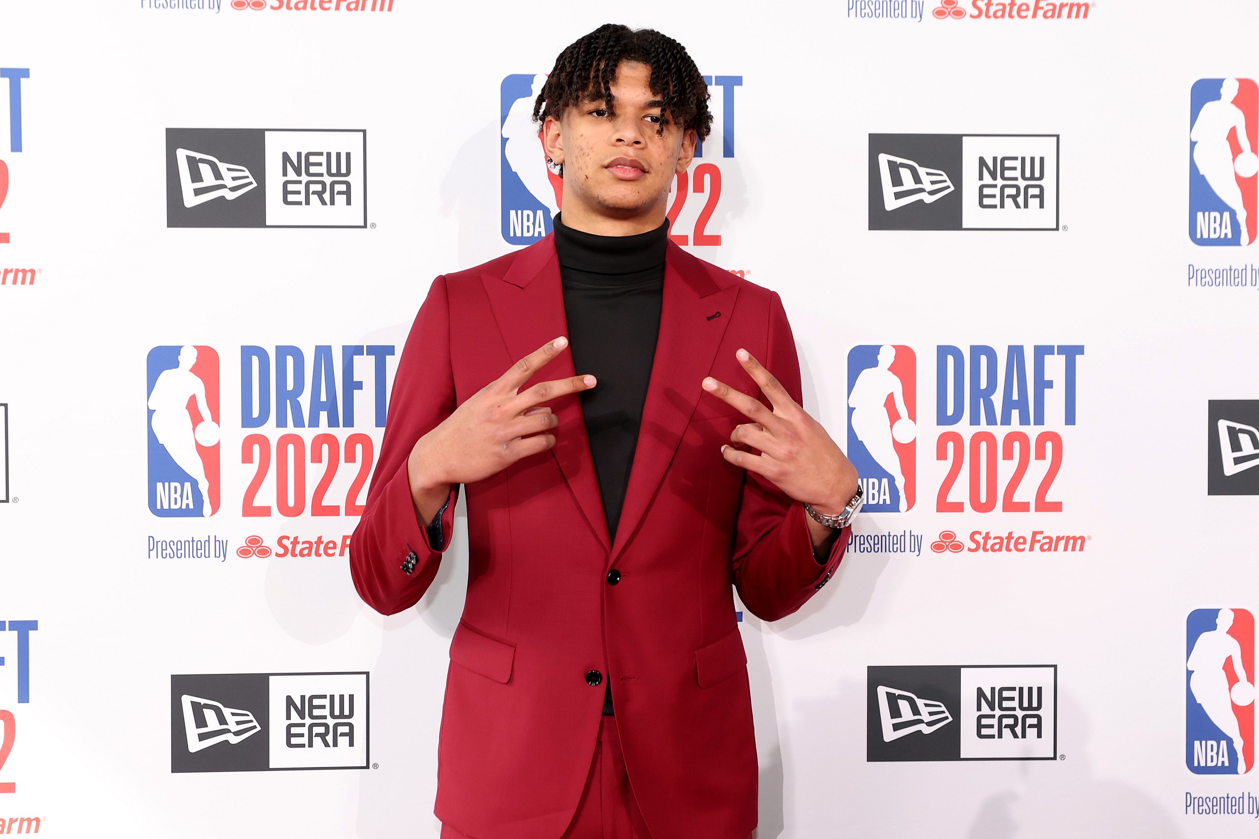 new york knicks draft ousmane dieng, trade him to oklahoma city thunder