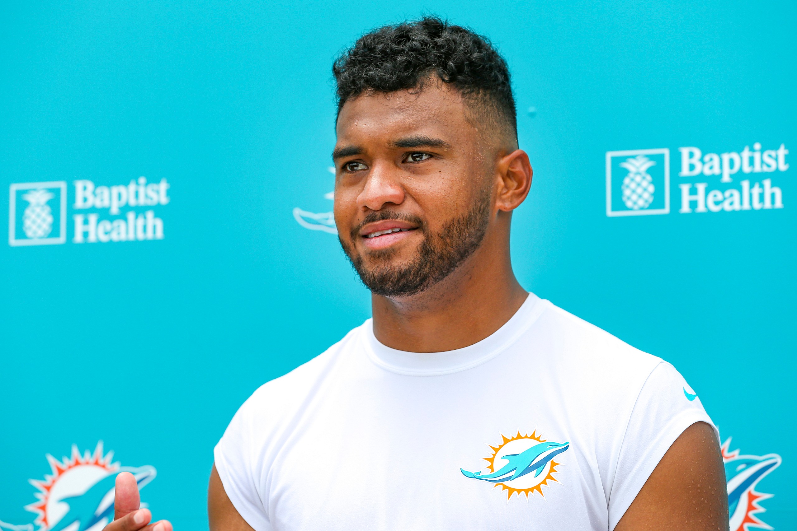 miami dolphins qb tua tagovailoa