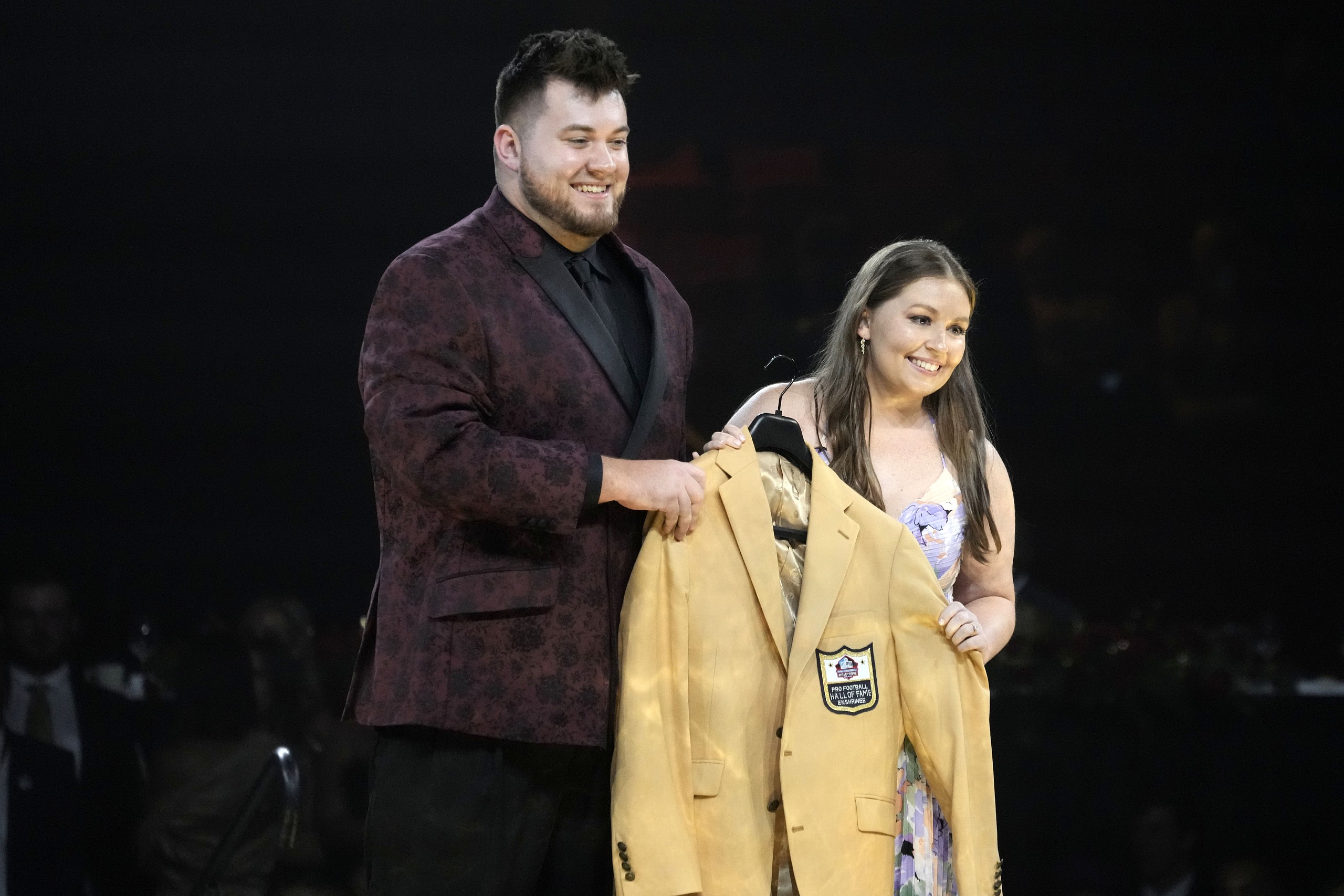 NFL: Pro Football Hall of Fame-Enshrinees Gold Jacket Dinner