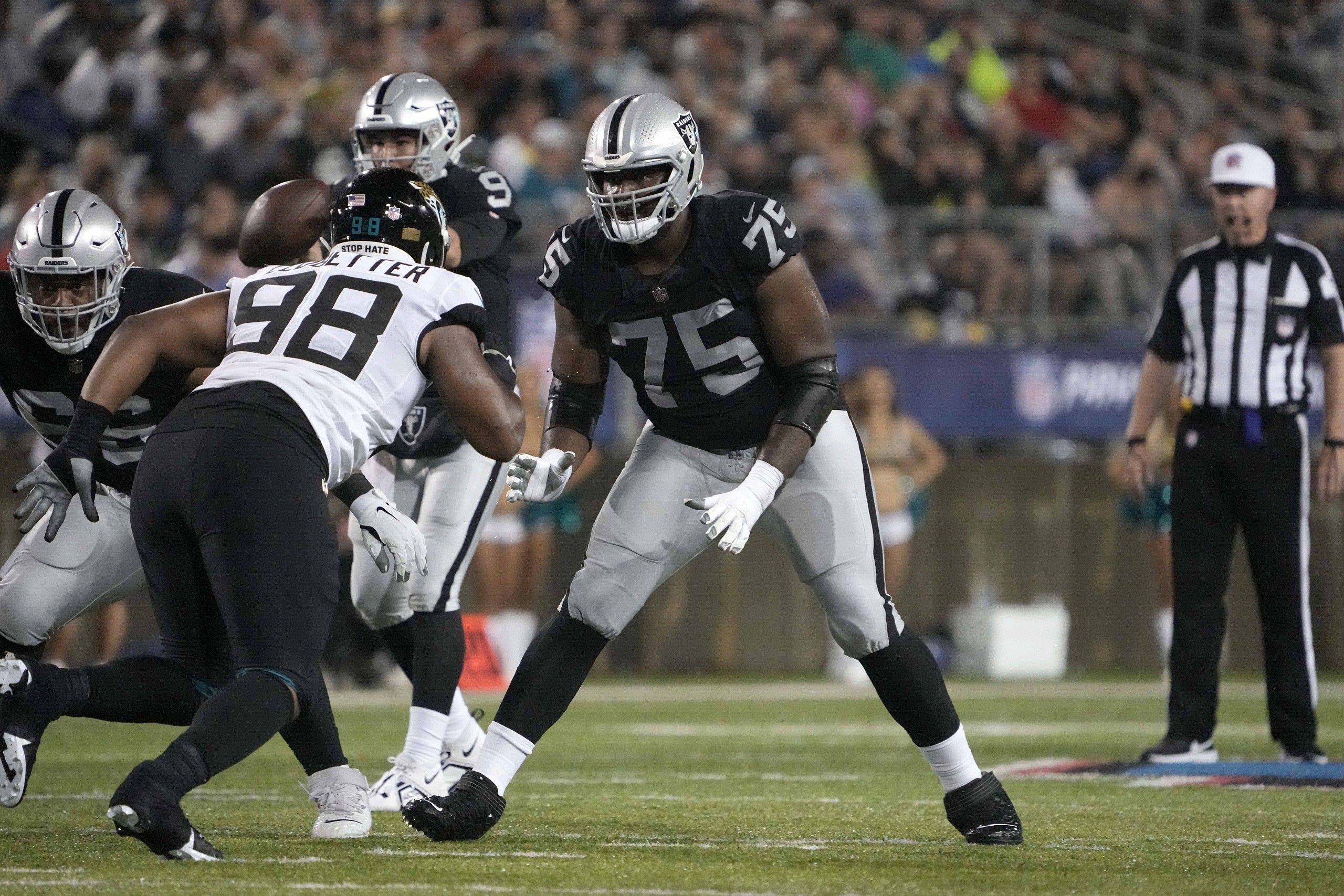 las vegas raiders' brandon  parker injury