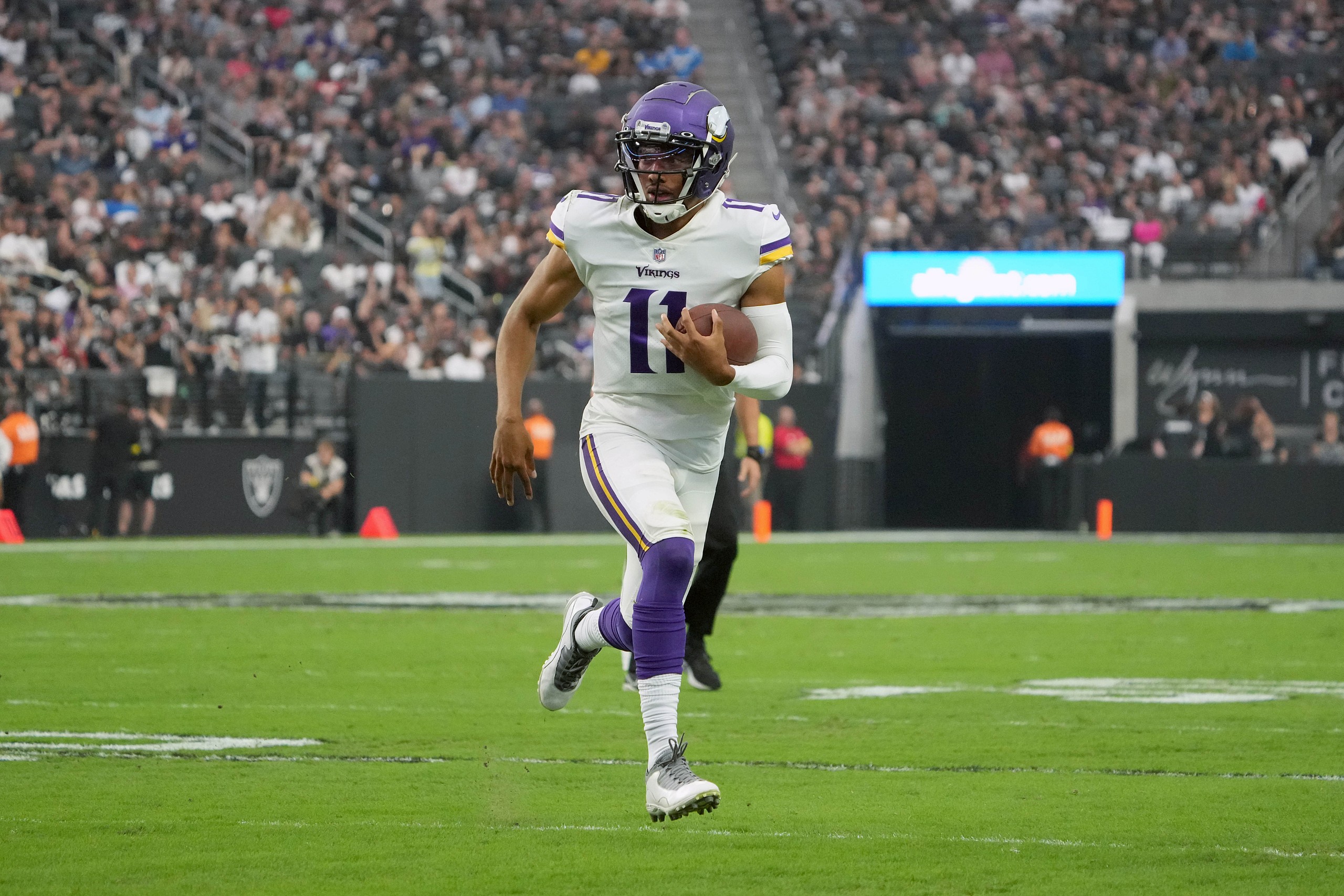 nfl roster cuts: kellen mond, minnesota vikings