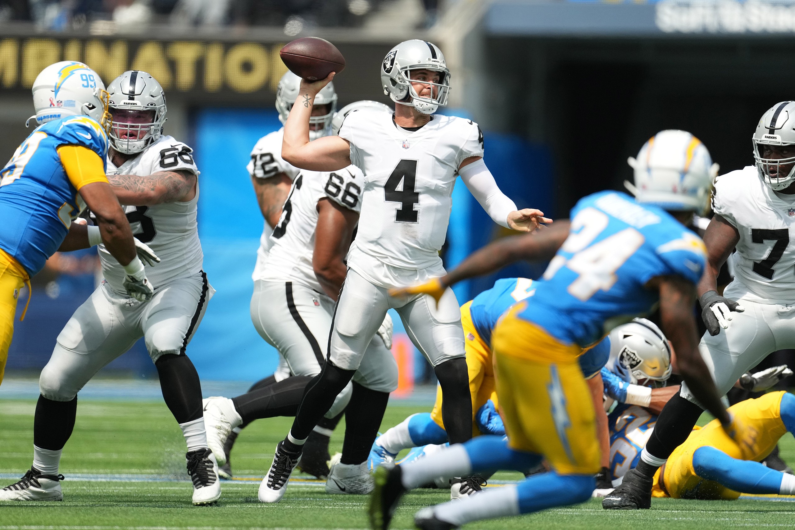 NFL: Las Vegas Raiders at Los Angeles Chargers
