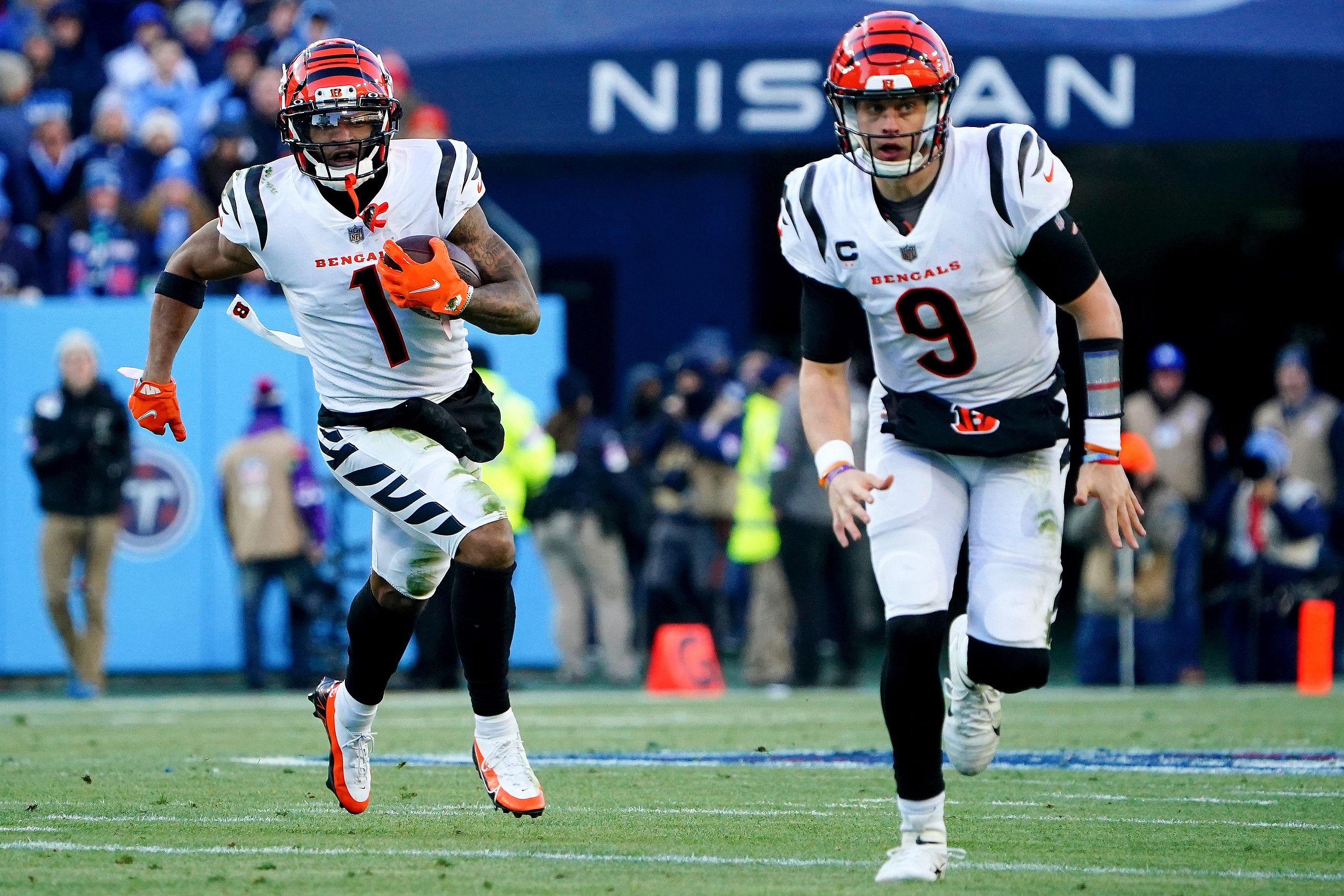 cincinnati bengals qb joe burrow thursday night miami dolphins