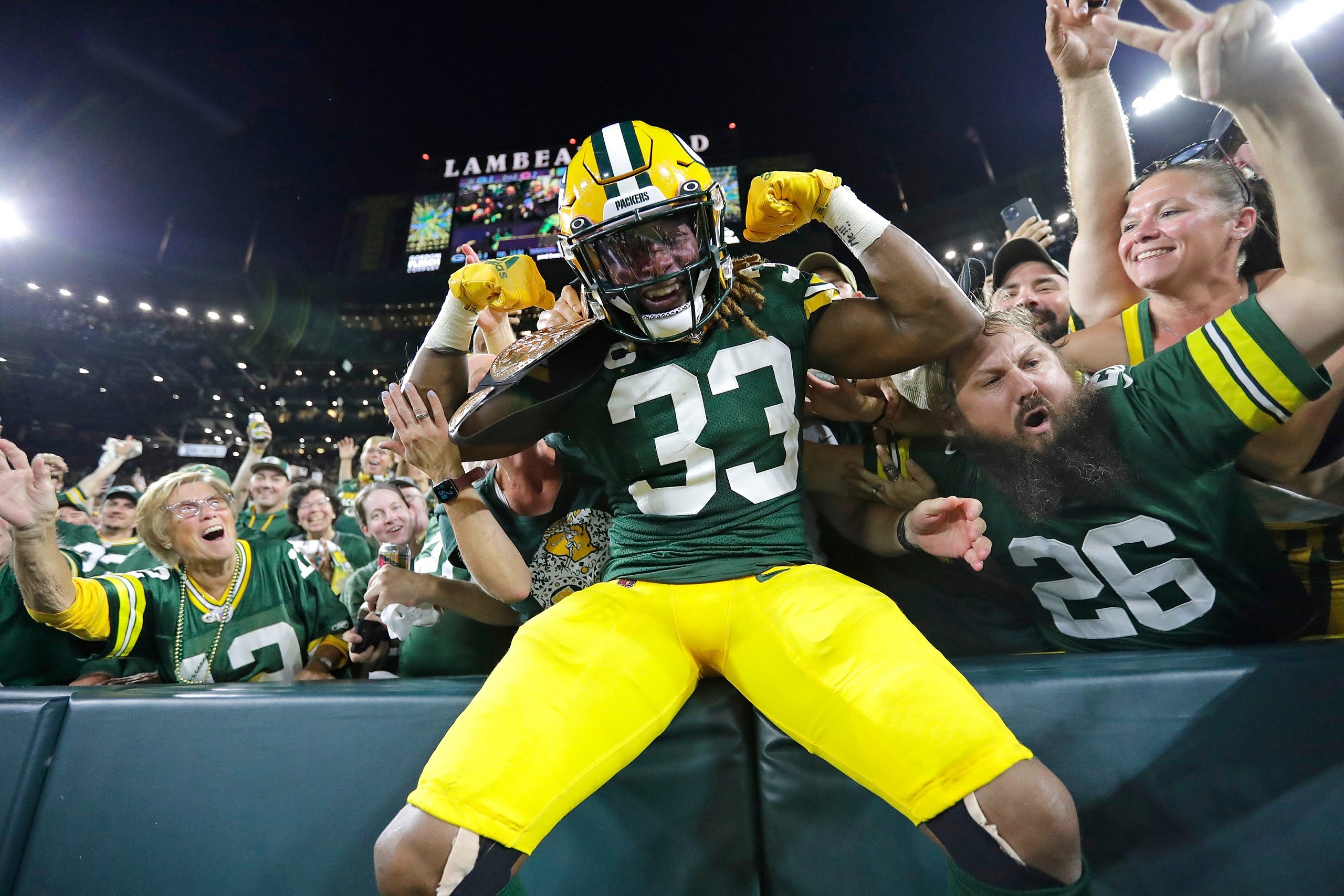 fantasy football players: aaron jones