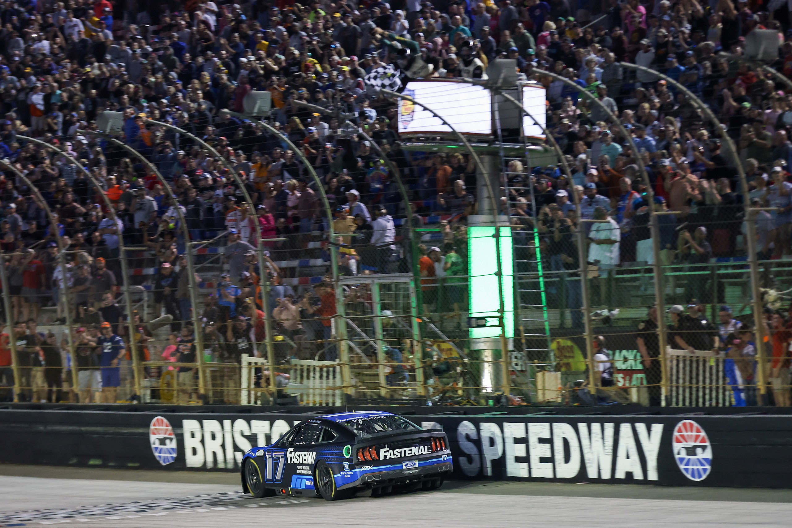 NASCAR: Bass Pro Shops Night Race