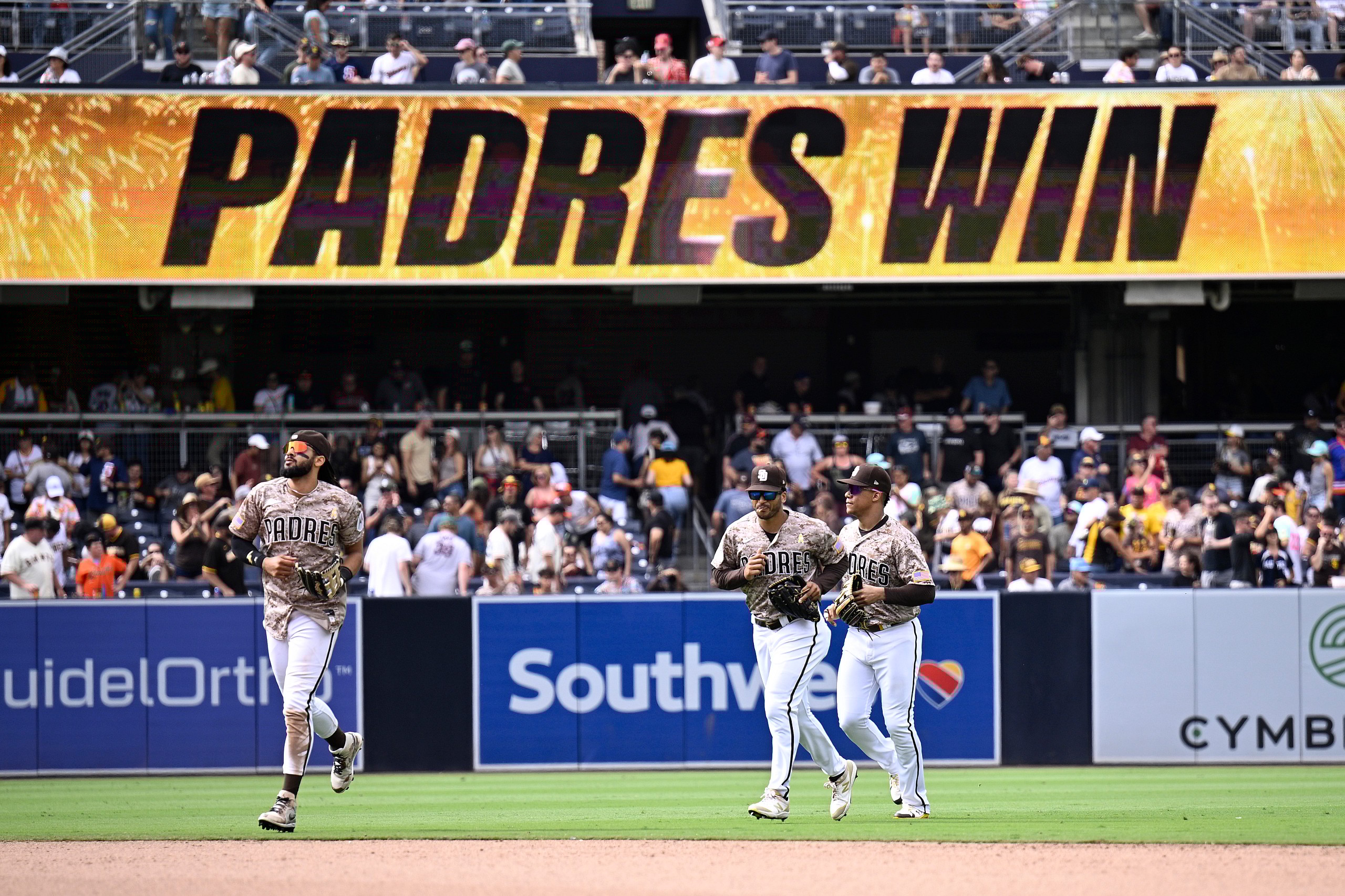 MLB: San Francisco Giants at San Diego Padres