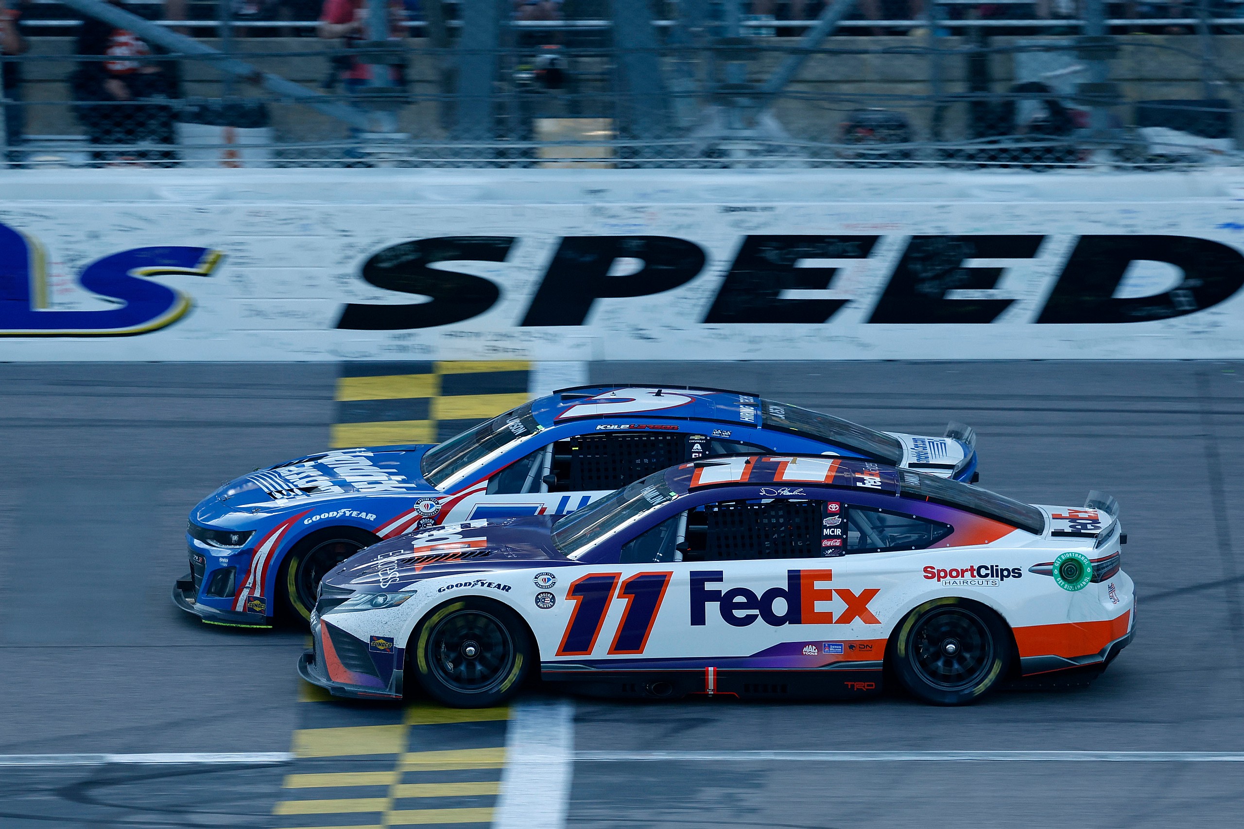 NASCAR: AdventHealth 400