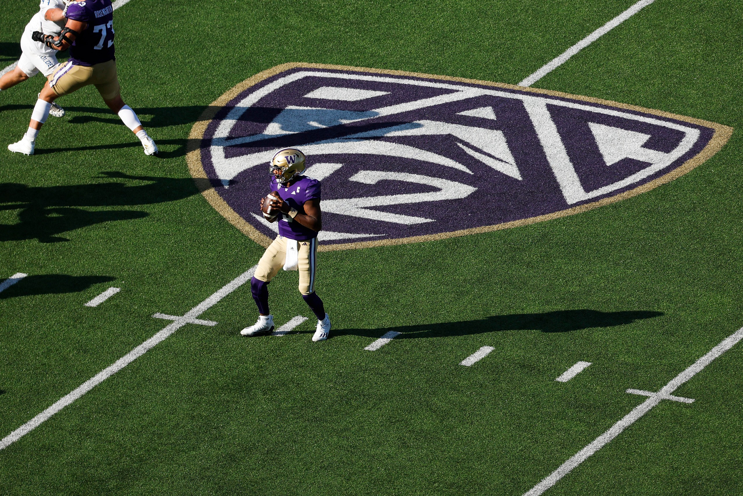 NCAA Football: Tulsa at Washington