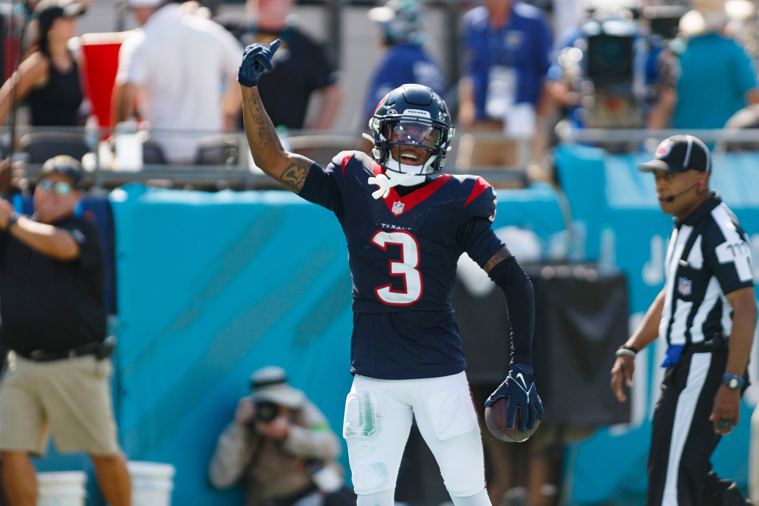 week 4 fantasy football waiver wire: tank dell, houston texans