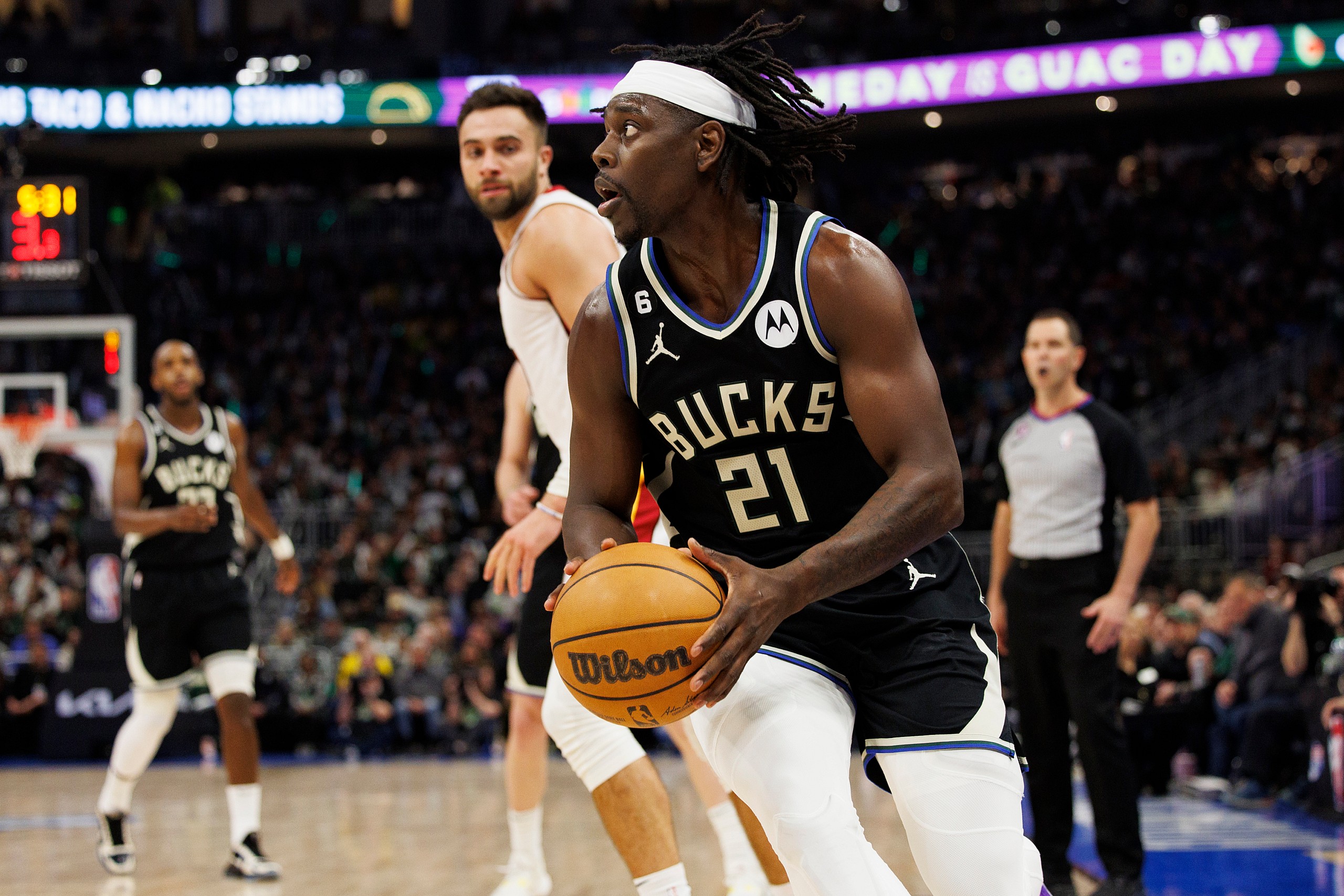 NBA: Playoffs-Miami Heat at Milwaukee Bucks