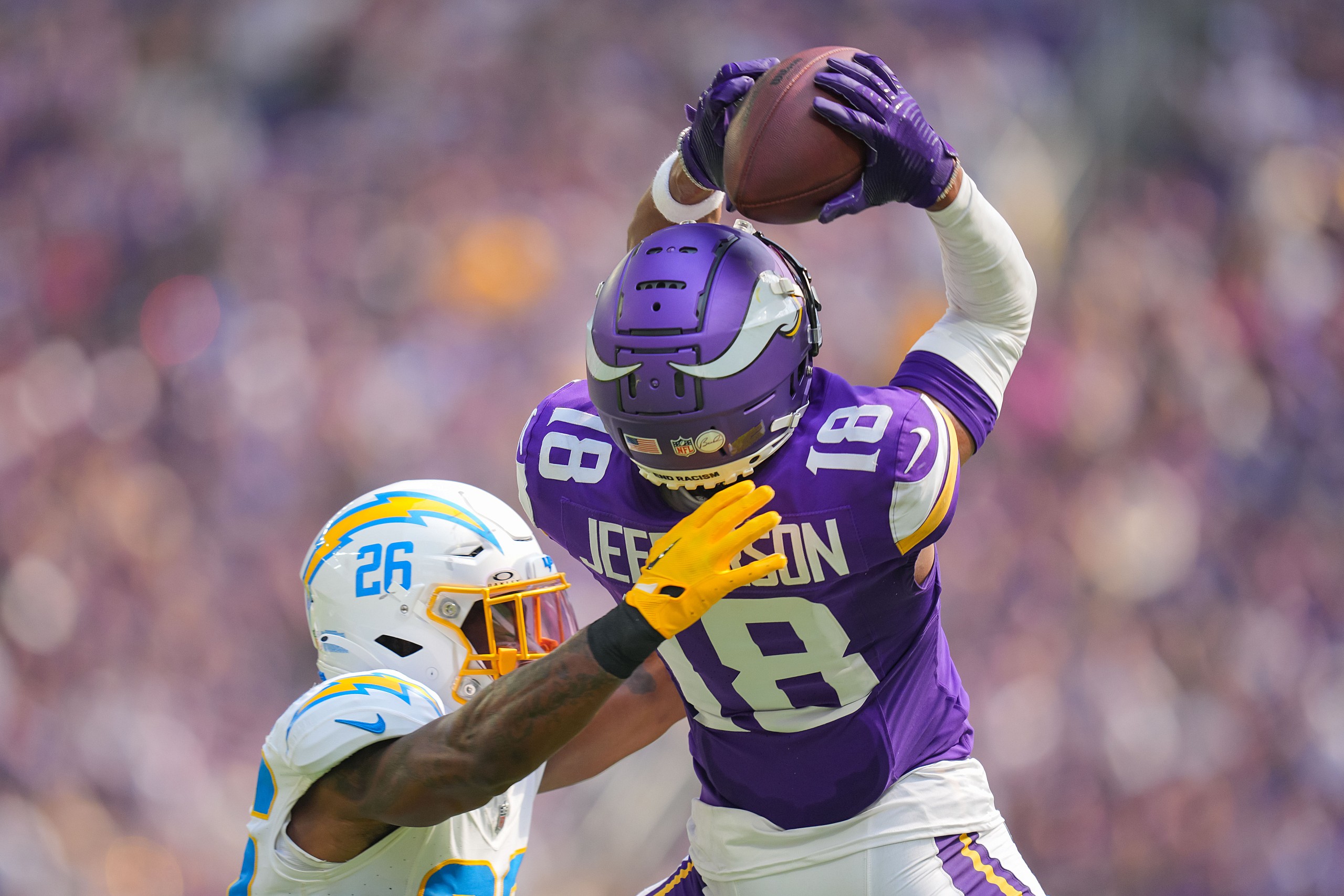 NFL: Los Angeles Chargers at Minnesota Vikings