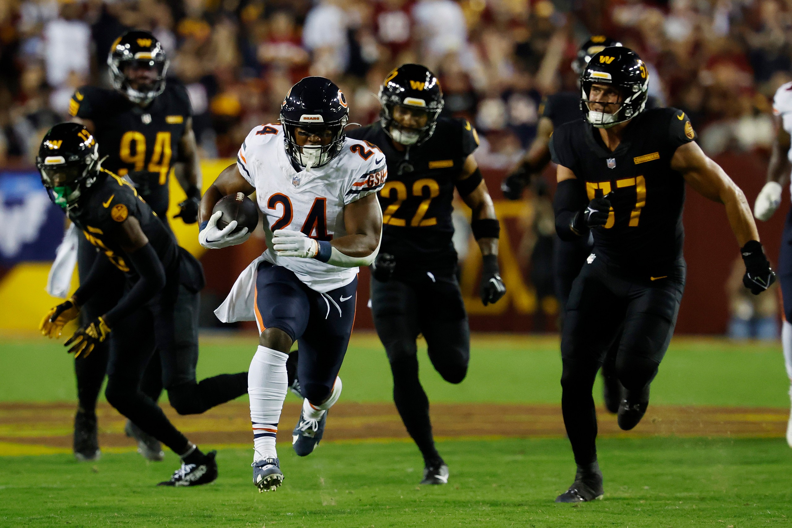 thursday night football, chicago bears, washington commanders
