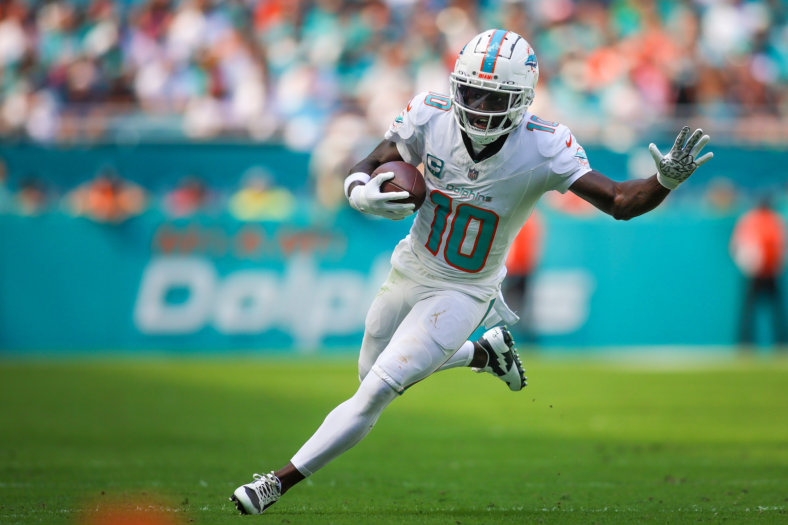 tyreek hill, miami dolphins