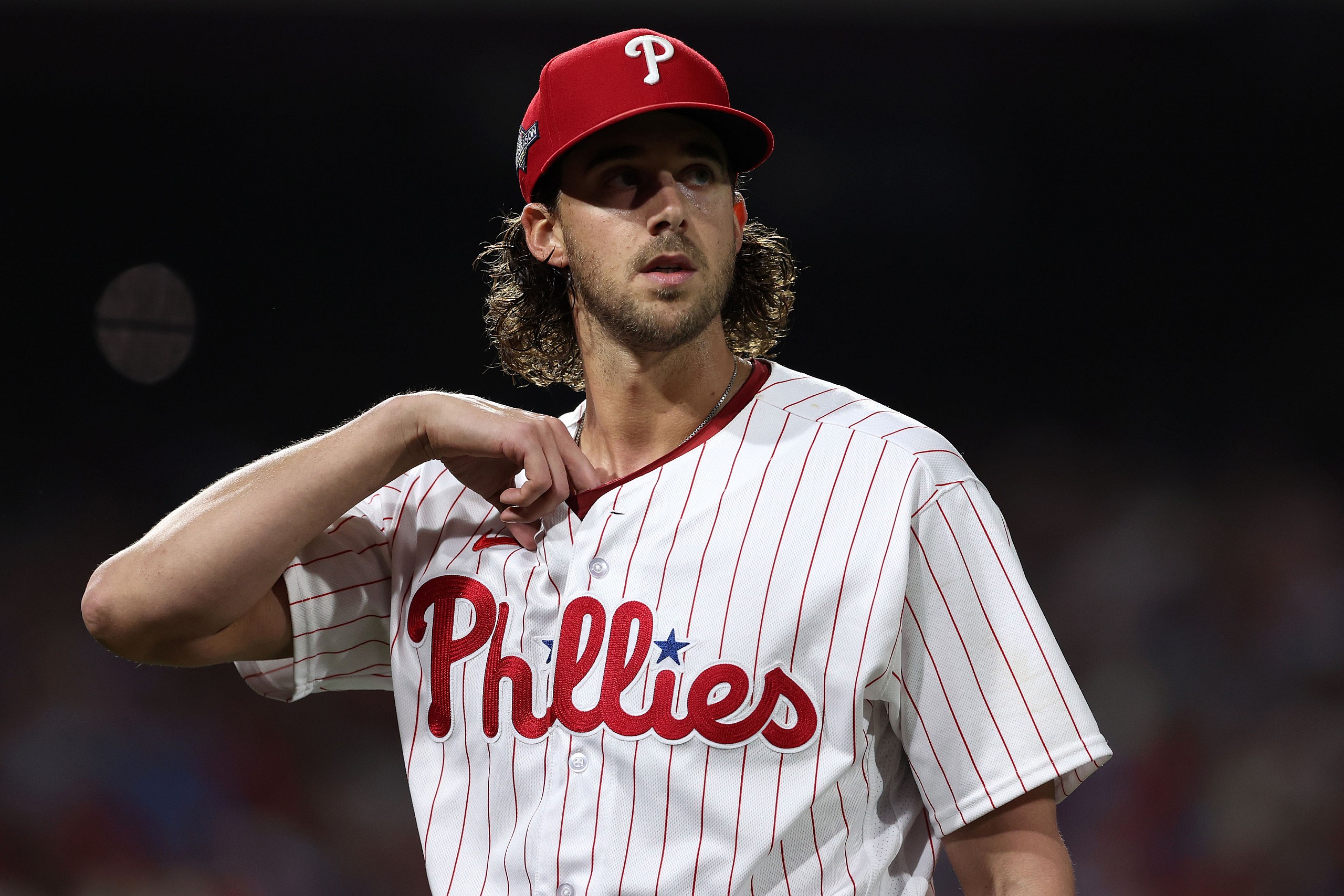 mlb free agents: aaron nola