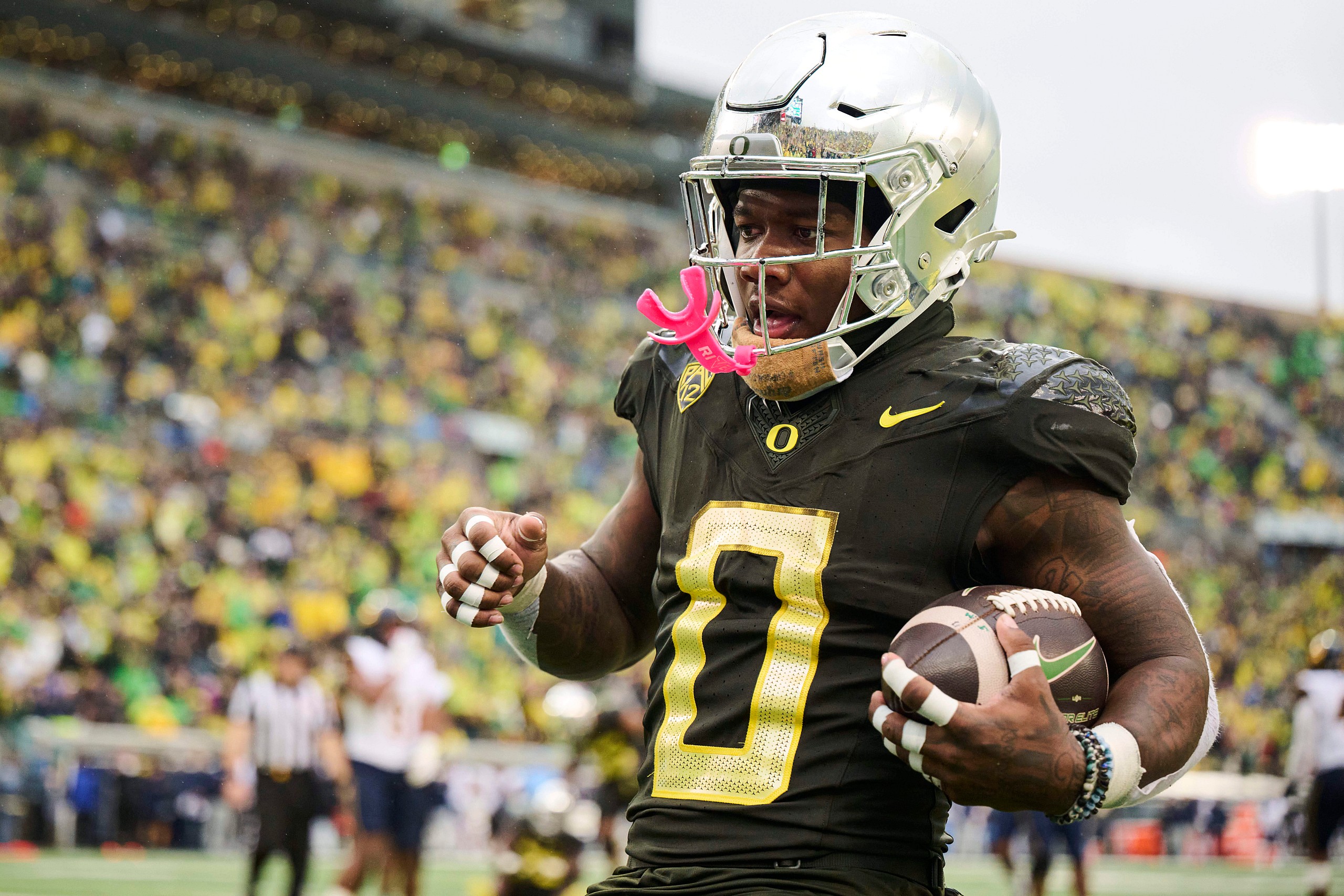 NCAA Football: California at Oregon