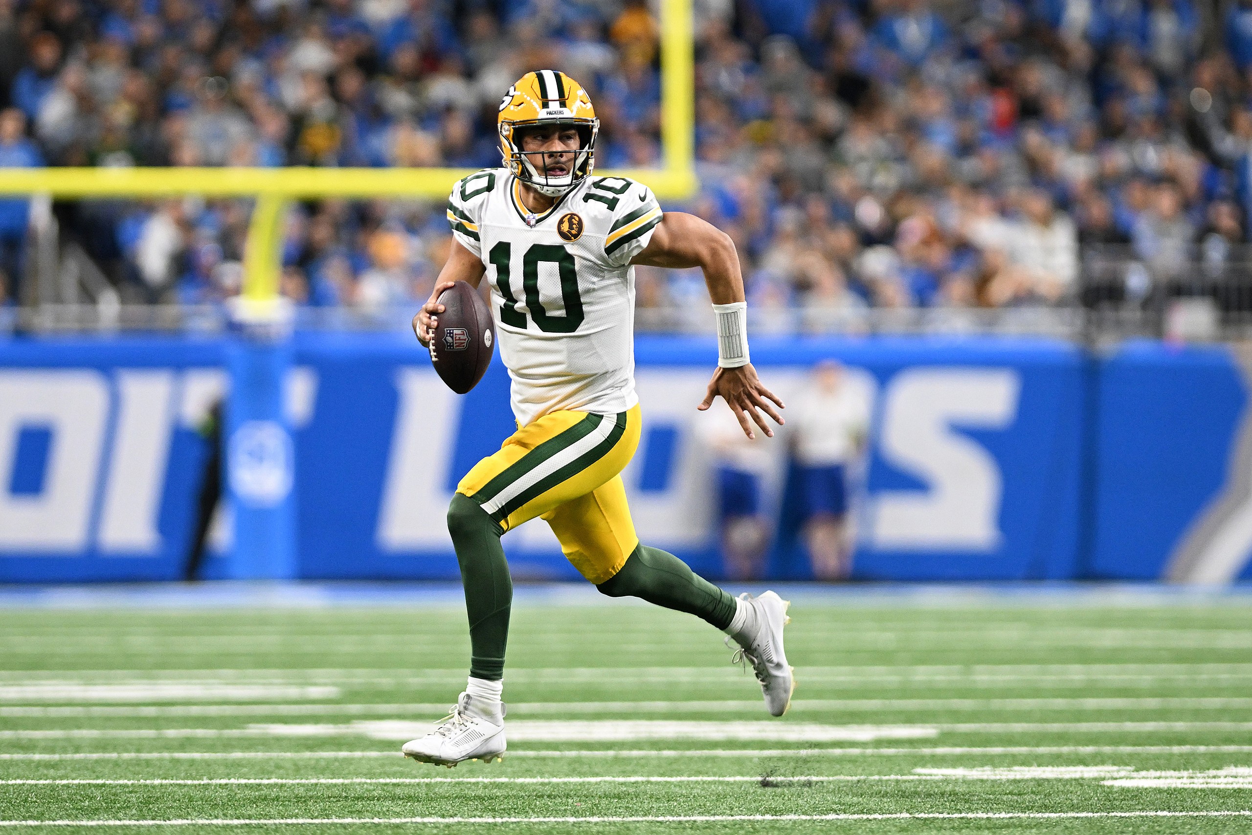 NFL: Green Bay Packers at Detroit Lions