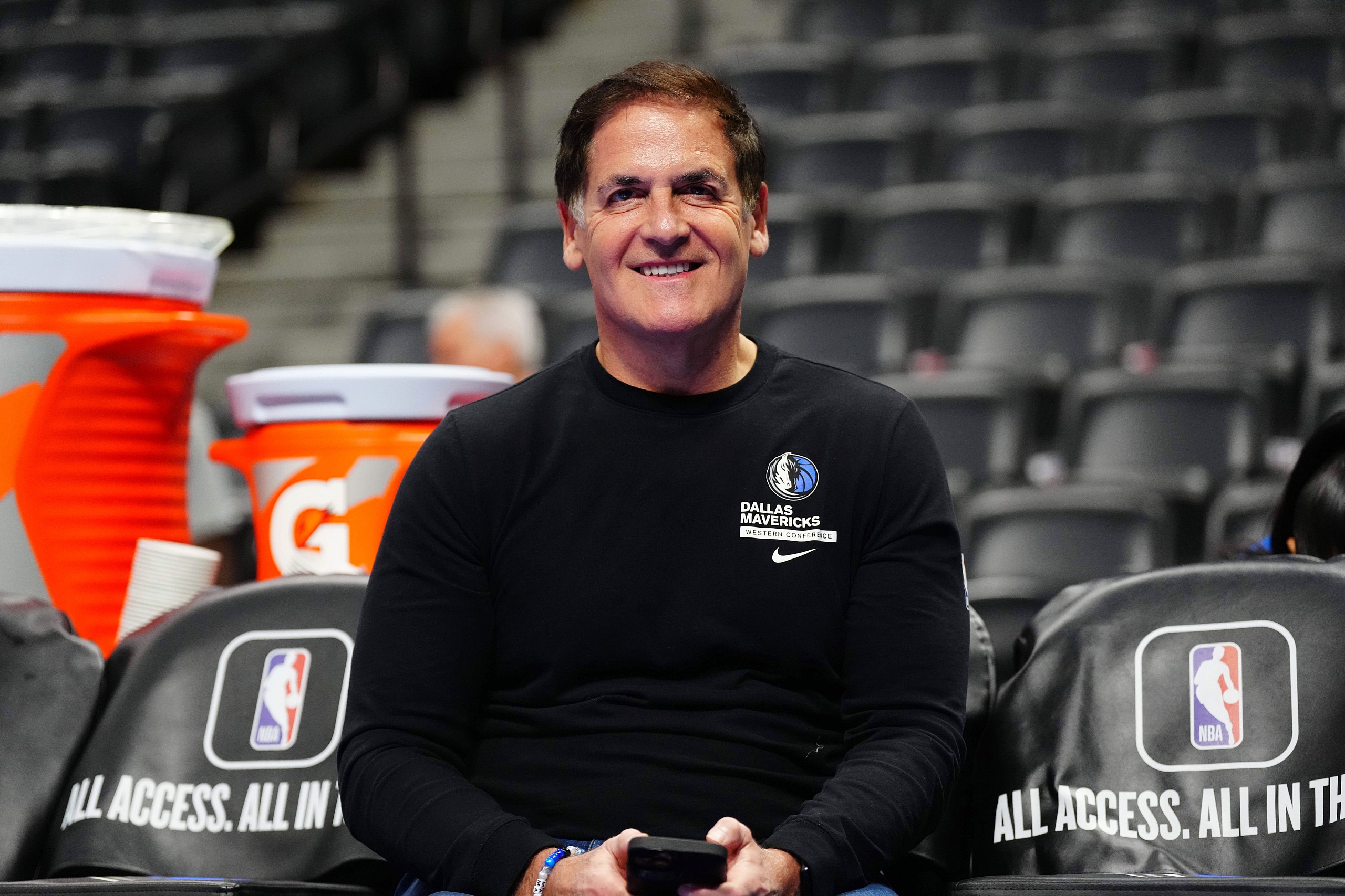 mark cuban sells majority share of dallas mavericks for $3.5 billion