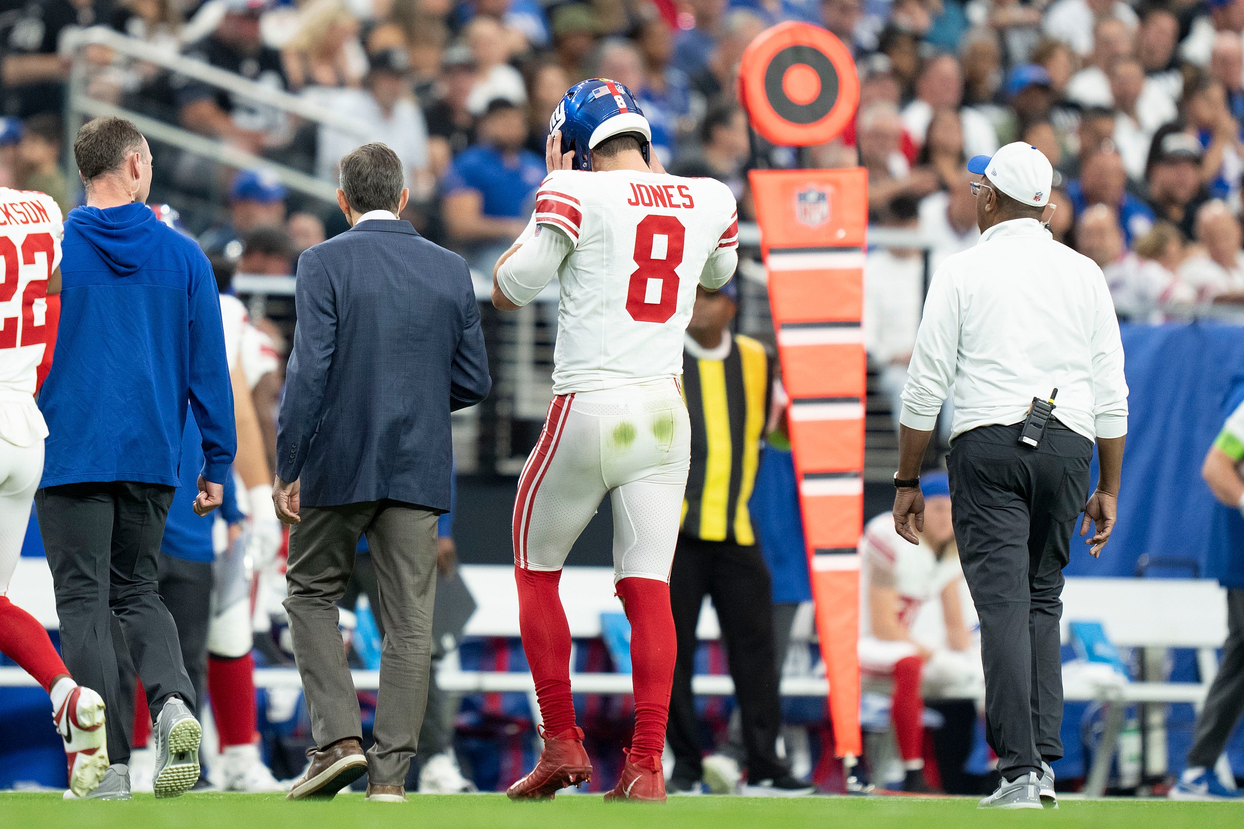 week 10 nfl injury report: daniel jones