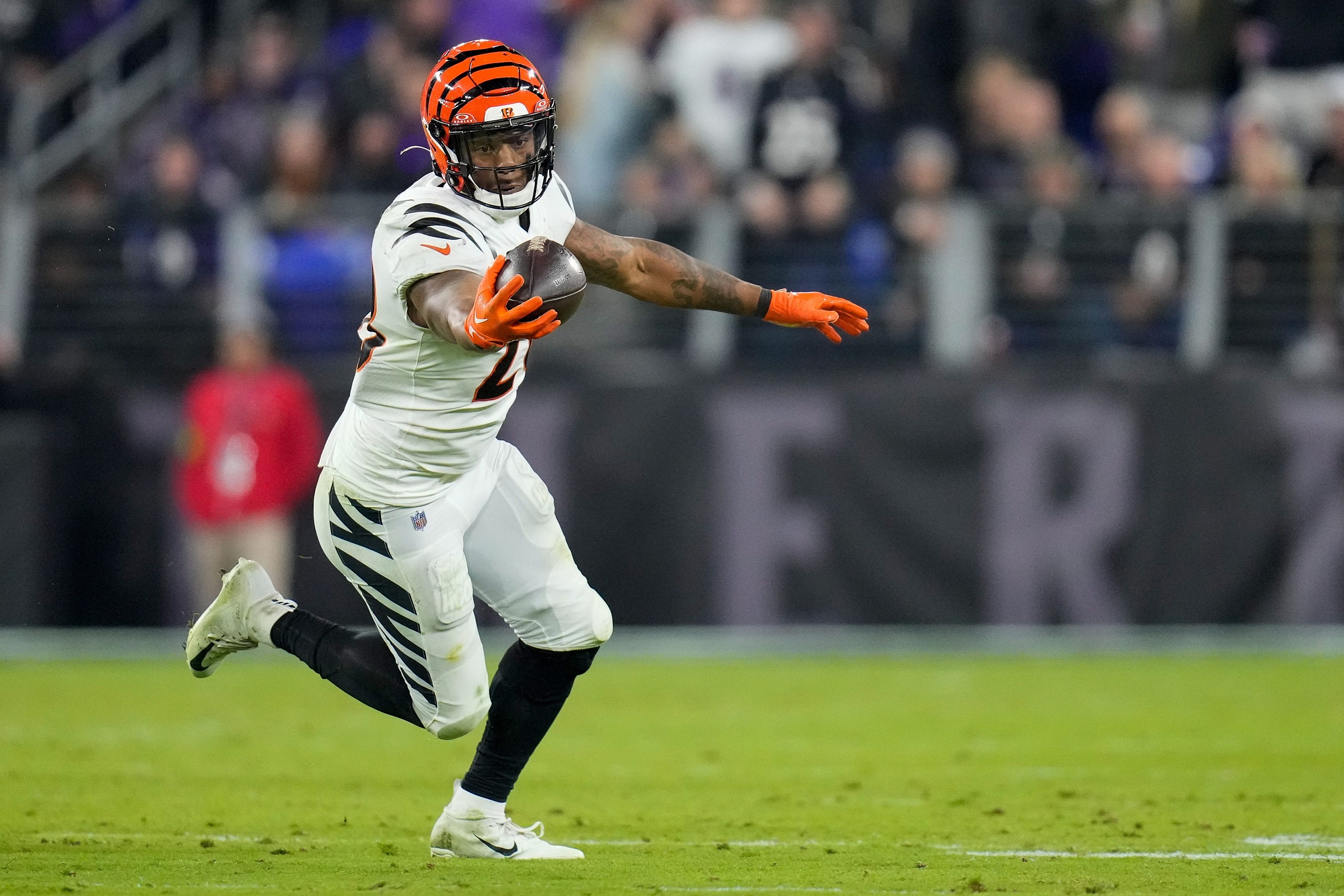 week 12 nfl picks against the spread: cincinnati bengals over pittsburgh steelers