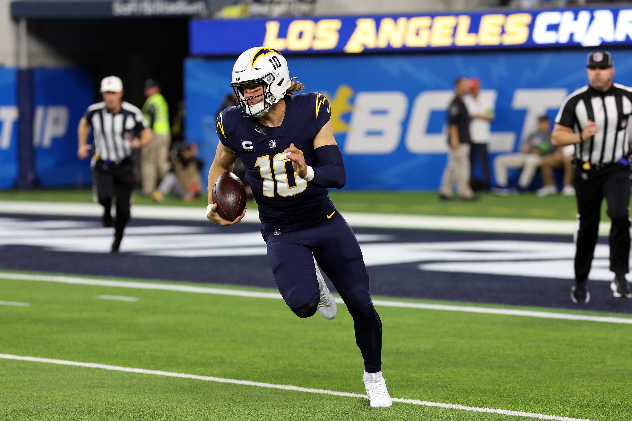 NFL: Baltimore Ravens at Los Angeles Chargers