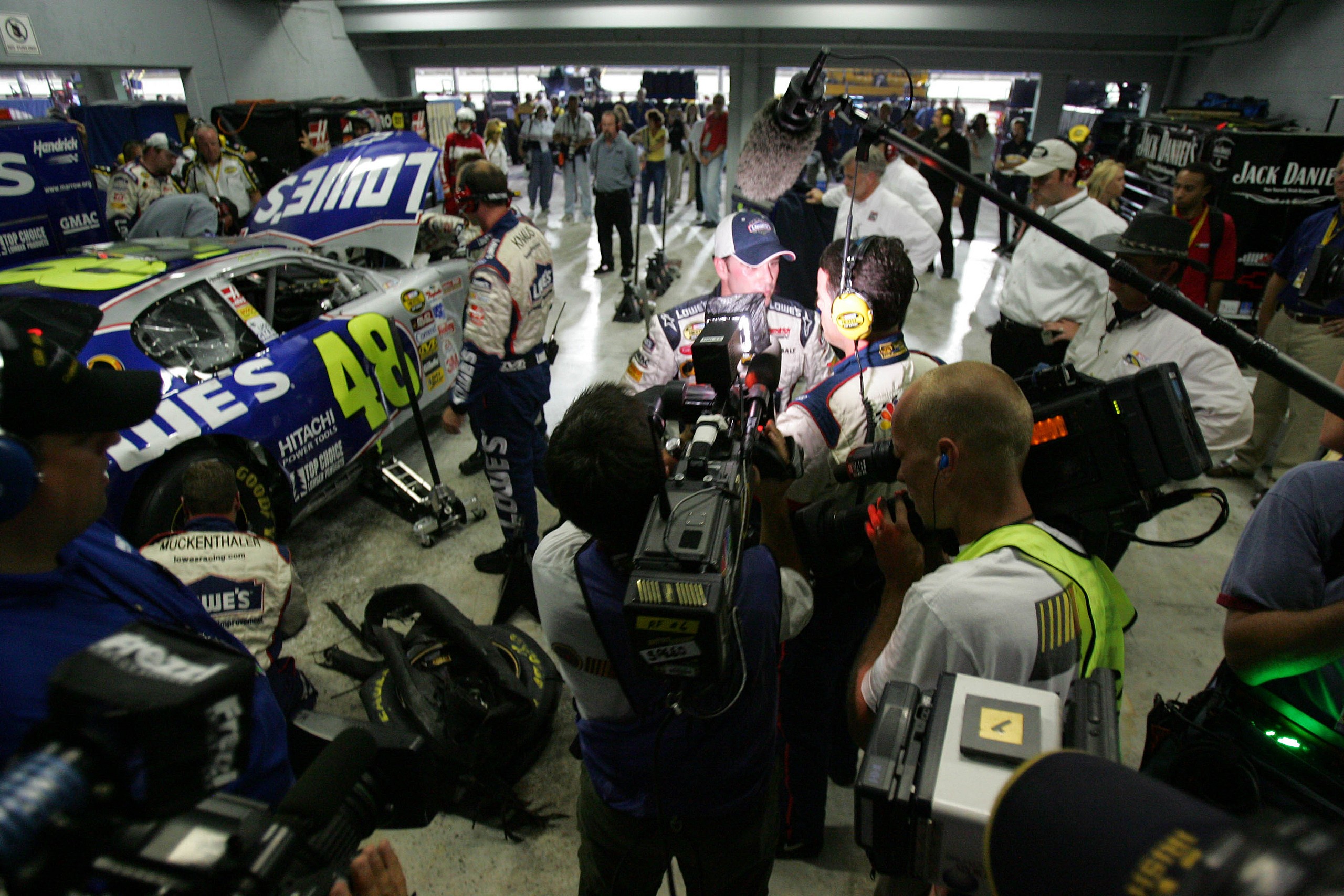 NASCAR 2005: Ford 400