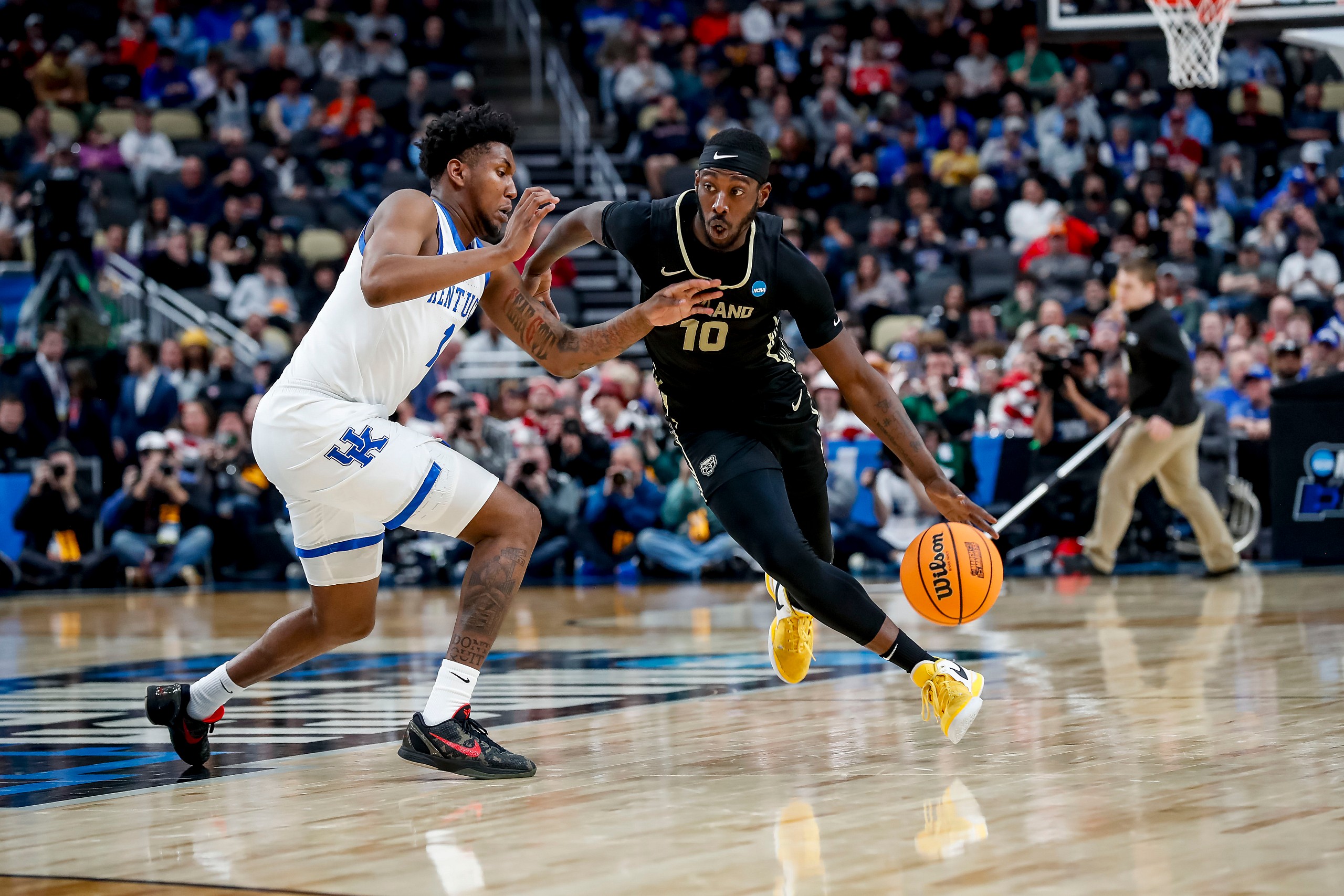NCAA Basketball: NCAA Tournament First Round-Kentucky v Oakland 